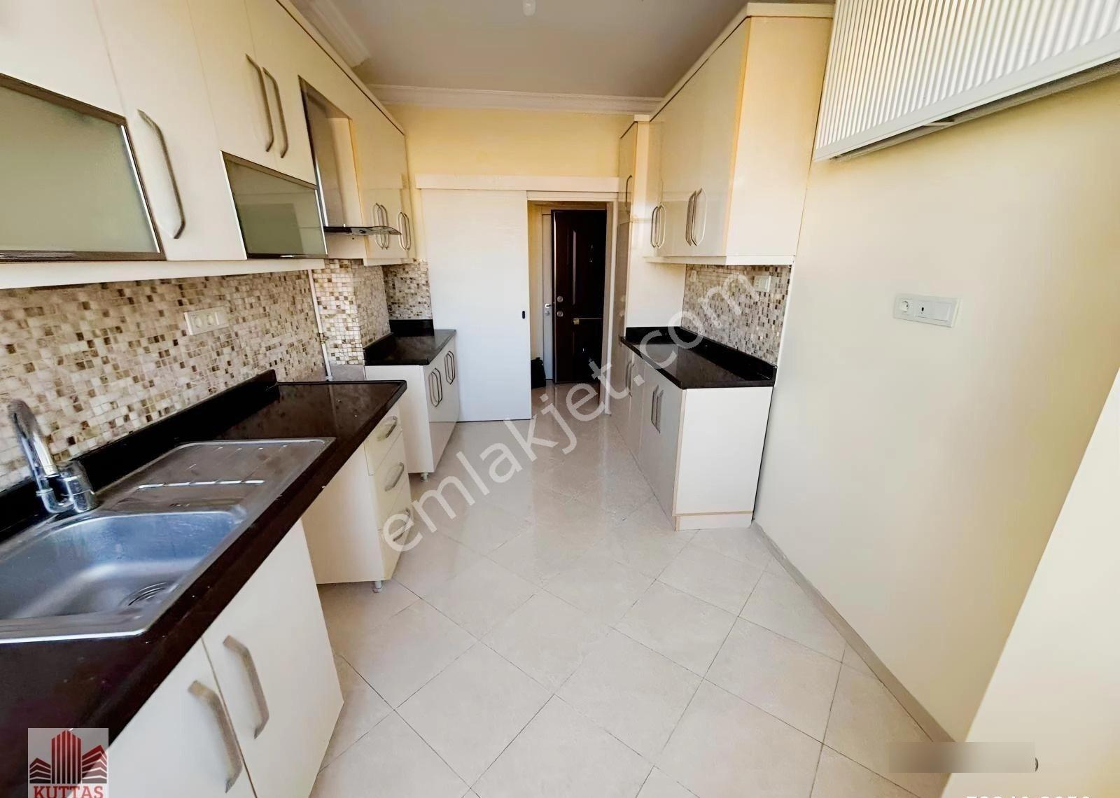 Kuttaş'tan 4.cadde Üstünde Katta 3+1 Ön 130m2 Full Yapılı Daire - Görsel 17
