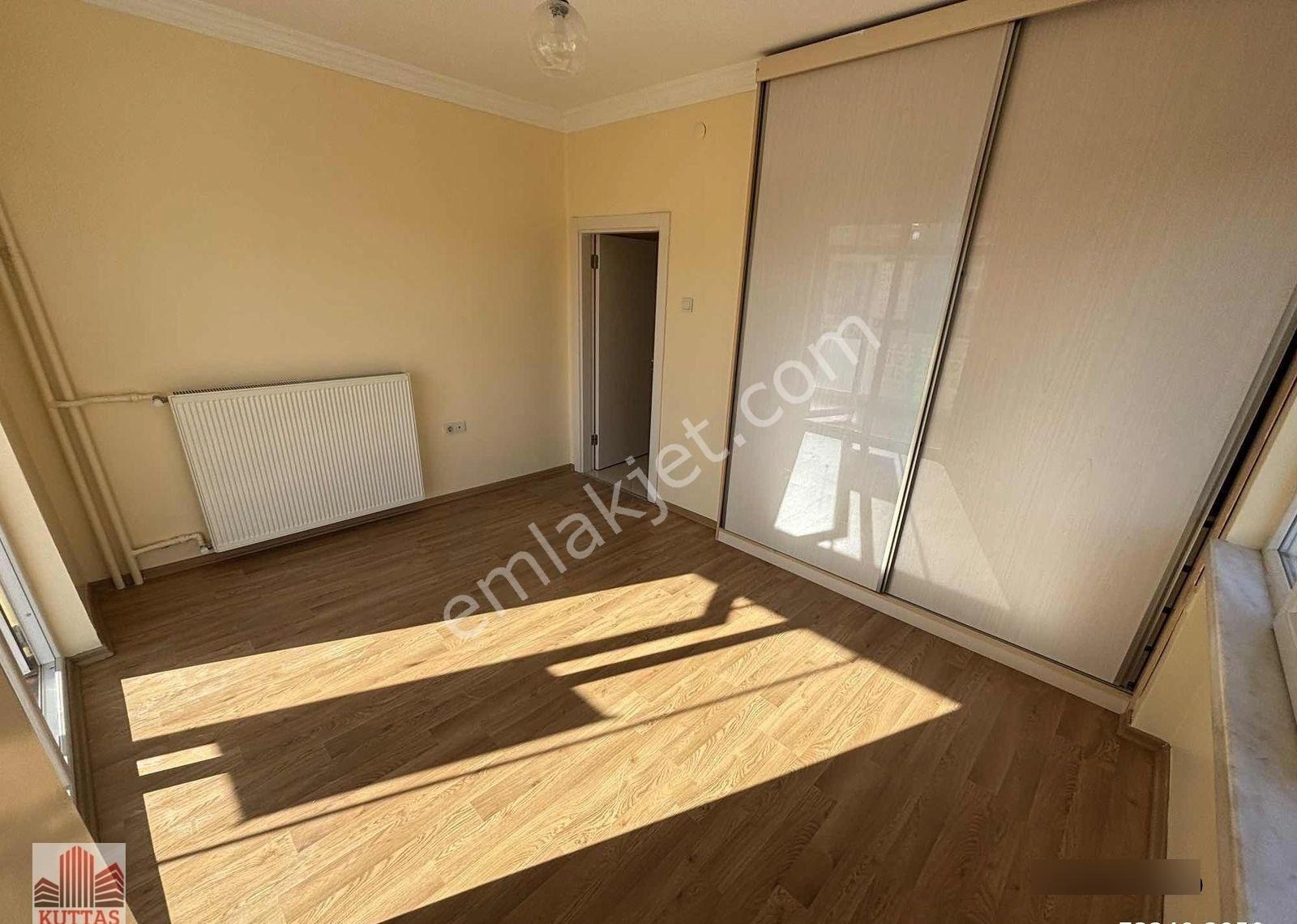 Kuttaş'tan 4.cadde Üstünde Katta 3+1 Ön 130m2 Full Yapılı Daire - Görsel 34