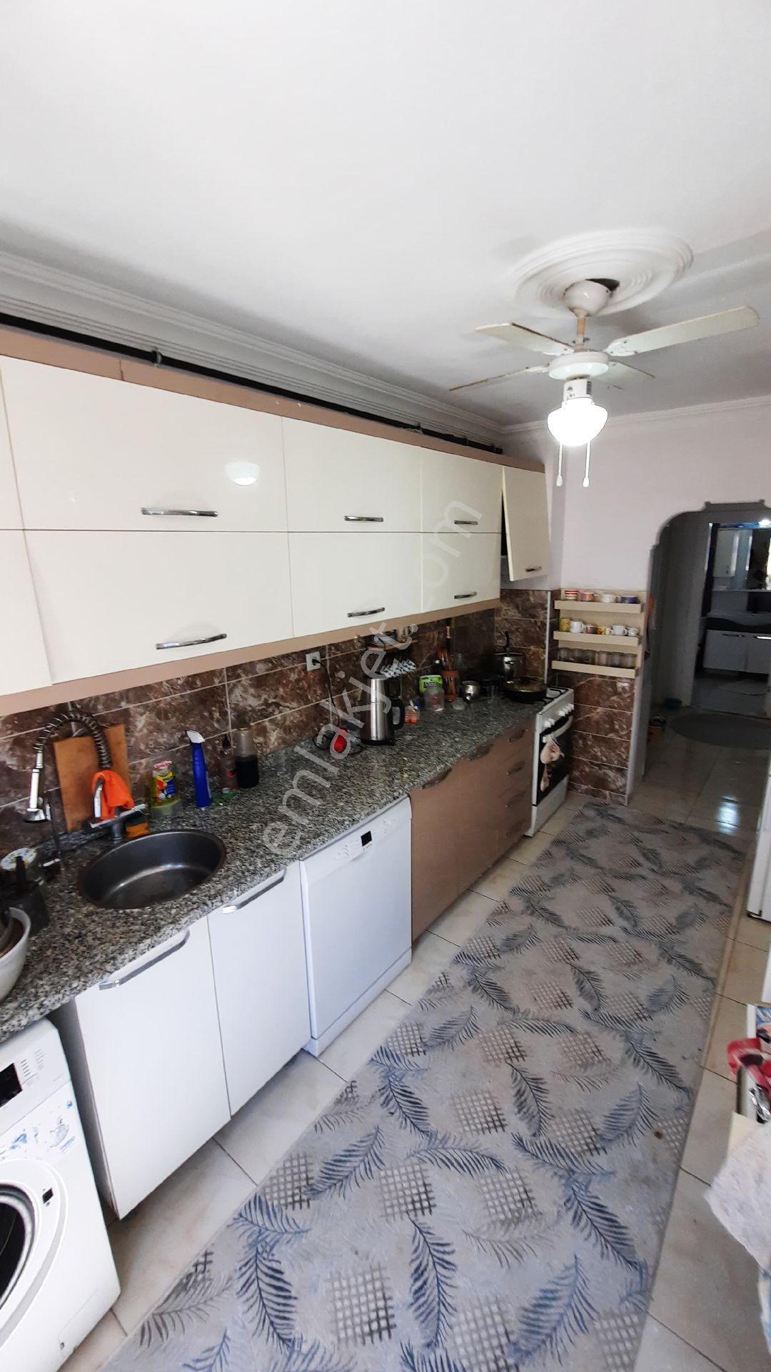 Kepezde Geniş 2+1 Beş Yılı Dolmuş İskanlı Daire - Görsel 3