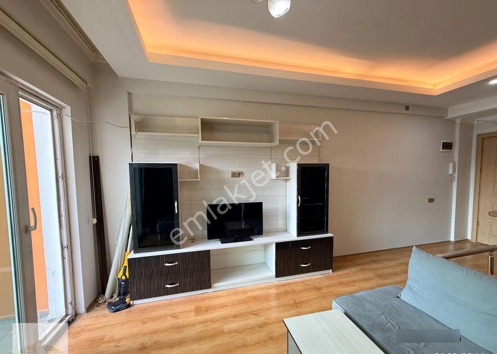 112 Acil Karşısı Stüdyo Palace Sitesinde 1+1 Eşyalı Kiralık - Görsel 4