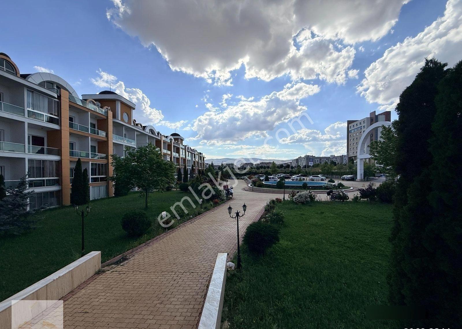 112 Acil Karşısı Stüdyo Palace Sitesinde 1+1 Eşyalı Kiralık - Görsel 9