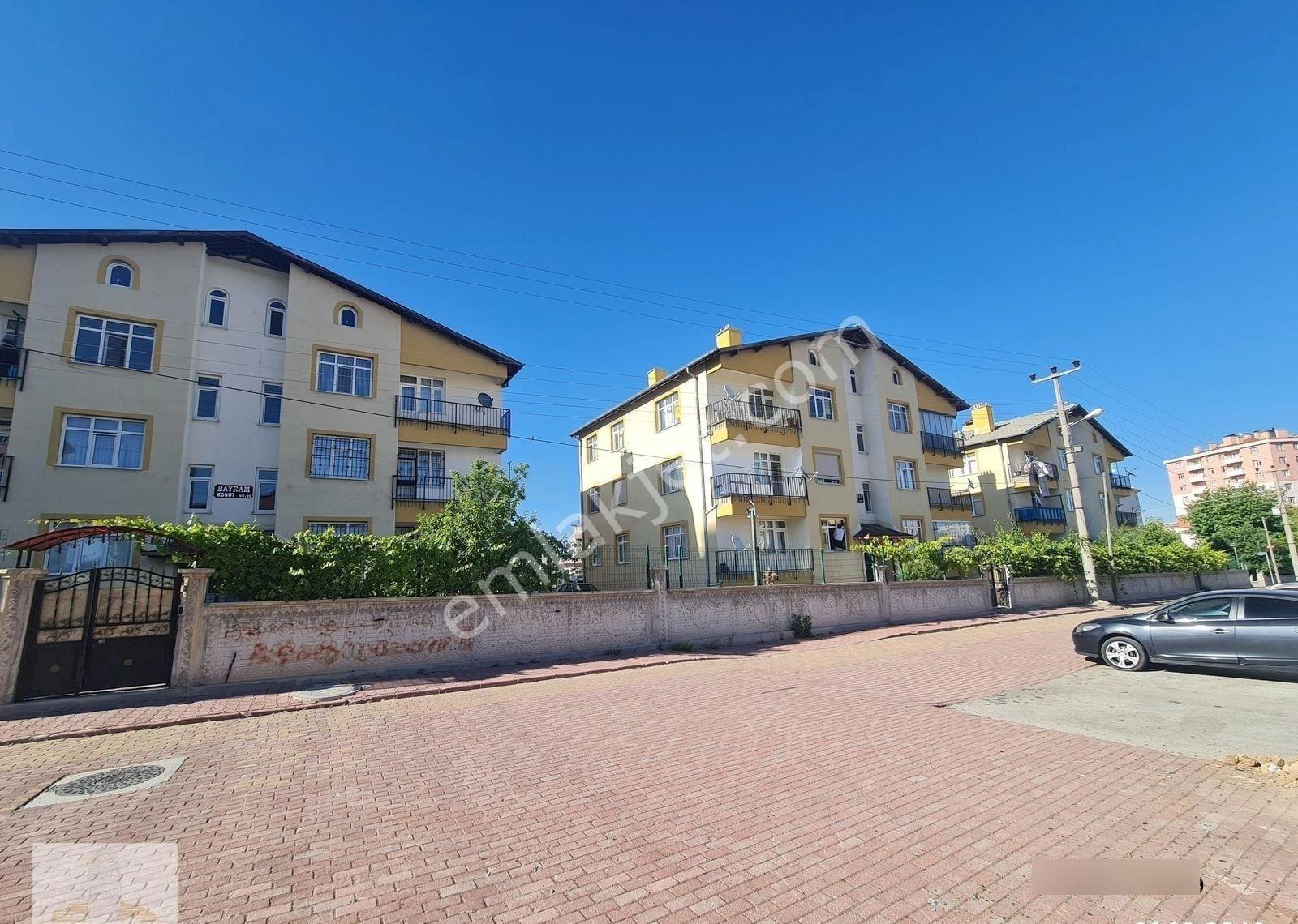 Bosna Merkezde Yapılı 3+1 Daire - 3 Cepheli ,site İçinde - Görsel 32