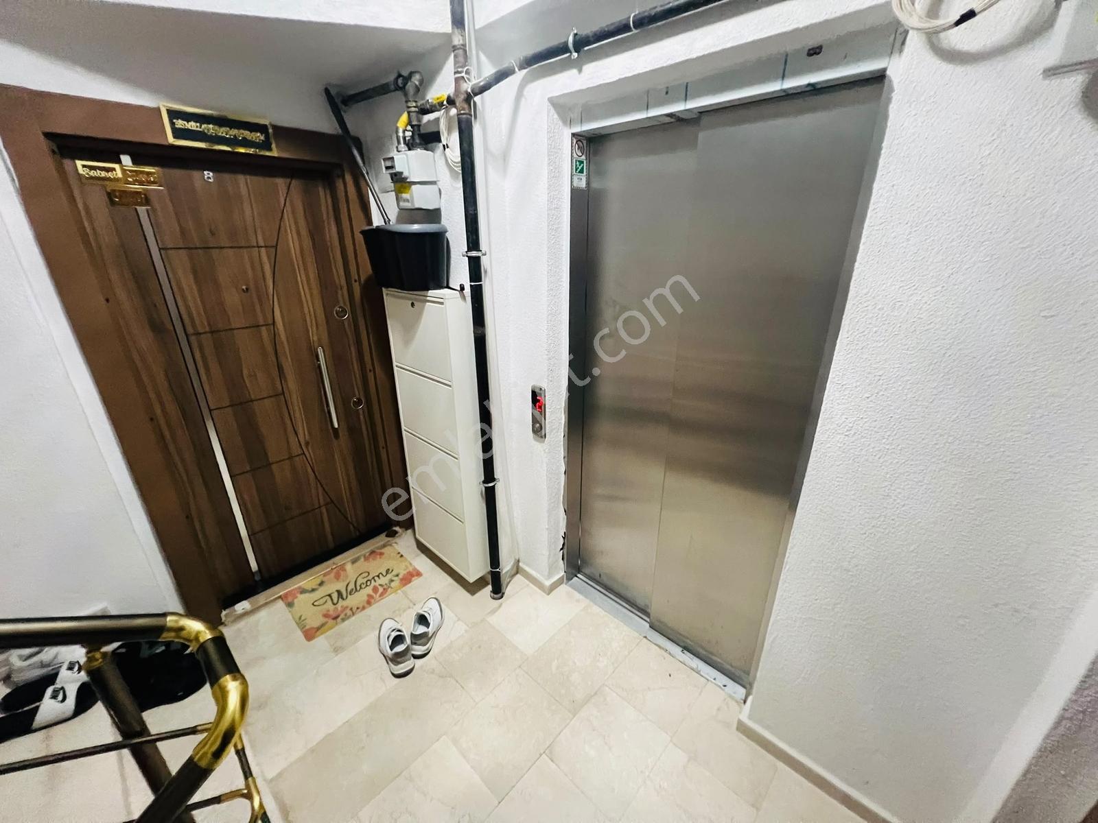 Home'dan İsmetpaşa Mah'de Kelepir 95m 2+1 Ara Kat Daire 3-yıllık - Görsel 4