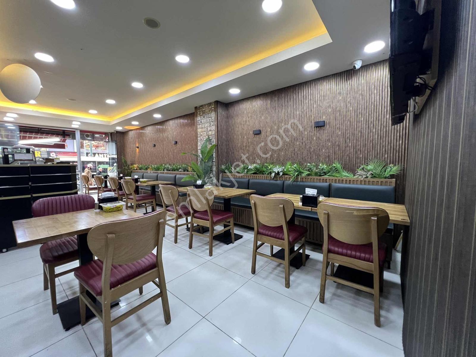 Home'dan Mükemmel Lokasyonda İşlek Cadde Üzeri Devren Kiralık.!! - Görsel 19