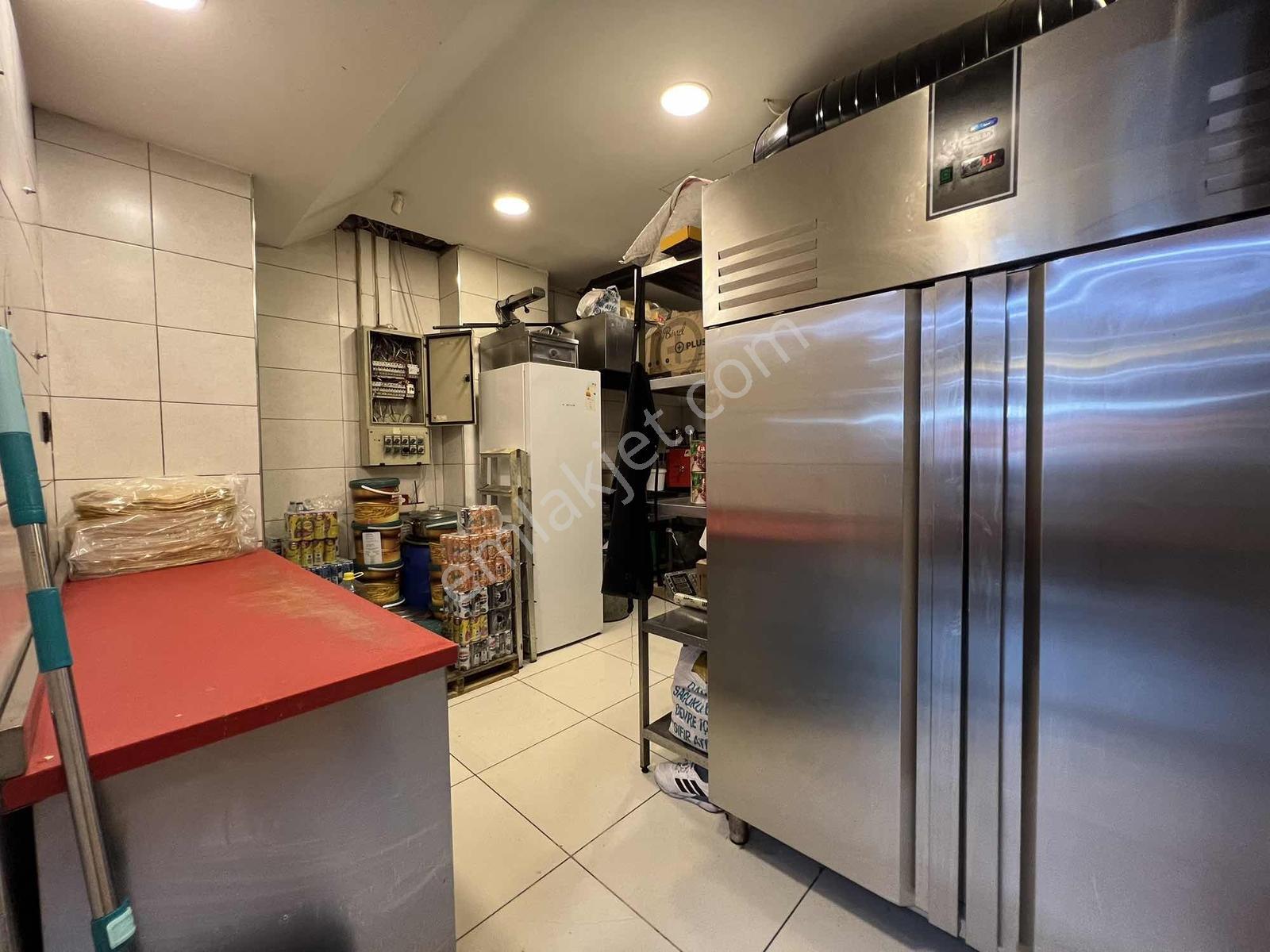 Home'dan Mükemmel Lokasyonda İşlek Cadde Üzeri Devren Kiralık.!! - Görsel 29