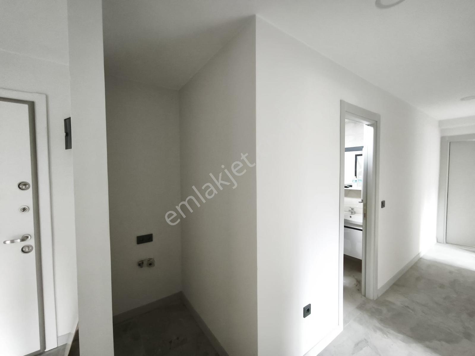 Metro Karşısı Başakevler Sitesi 'de Kiralık 3,5+1 Kiralık Daire - Görsel 16