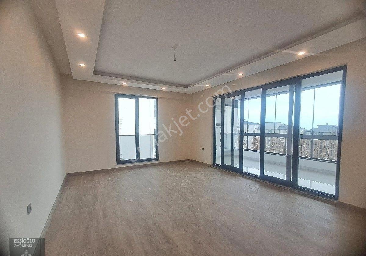 Tekirdağ Süleymanpaşa Atatürk Mah Satılık 2+1 Havuzlu Daire