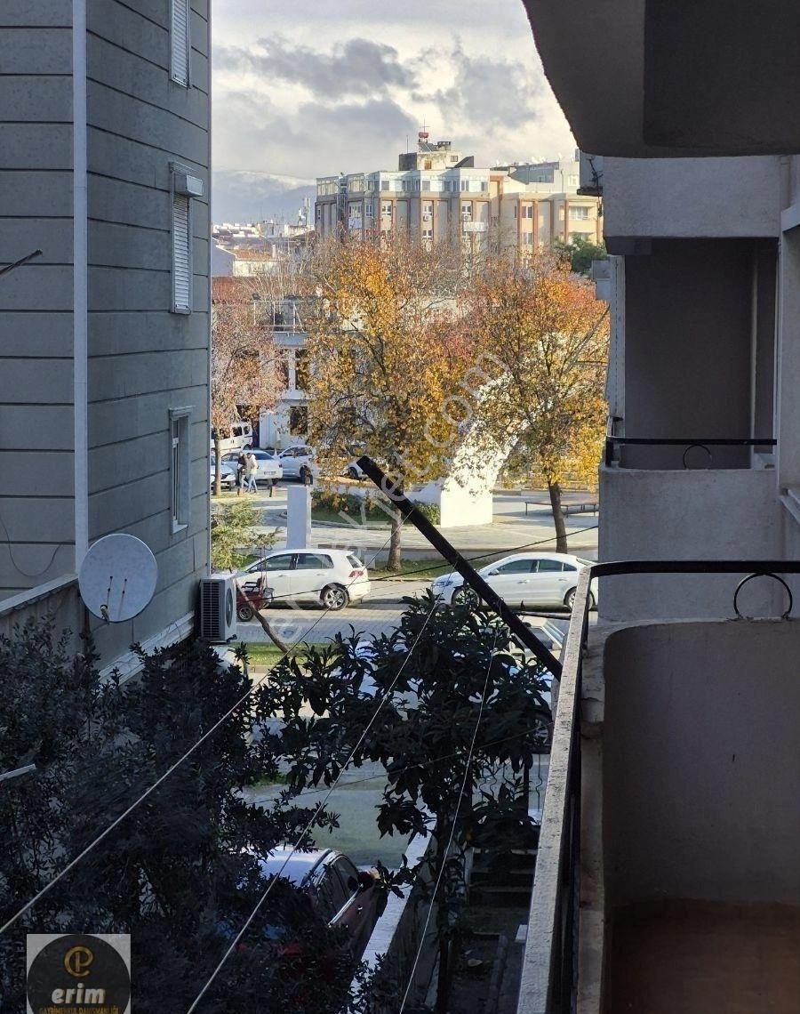 Erim'den Edremit Merkez'de Çarşıya Yakın 3+1 Satılık Daire - Görsel 3
