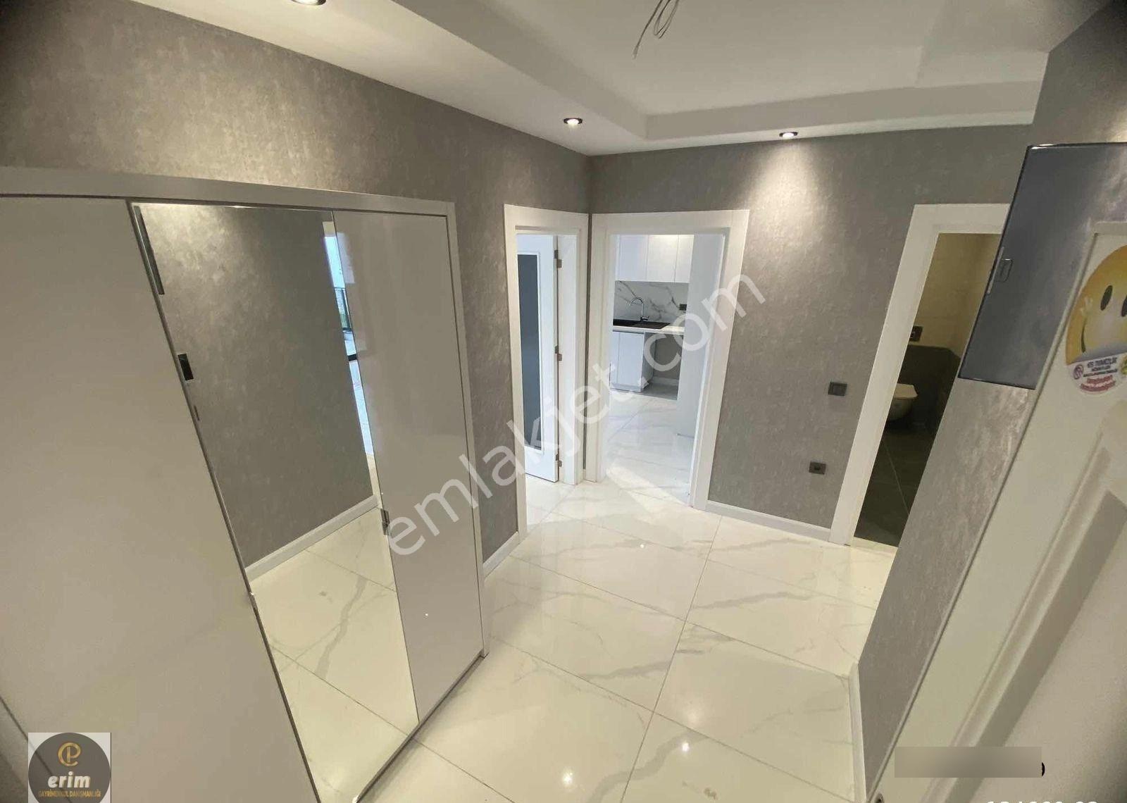 Erimden Denize Yakın 2+1 Ayrı Mutfak, Havuz Manzaralı Daire