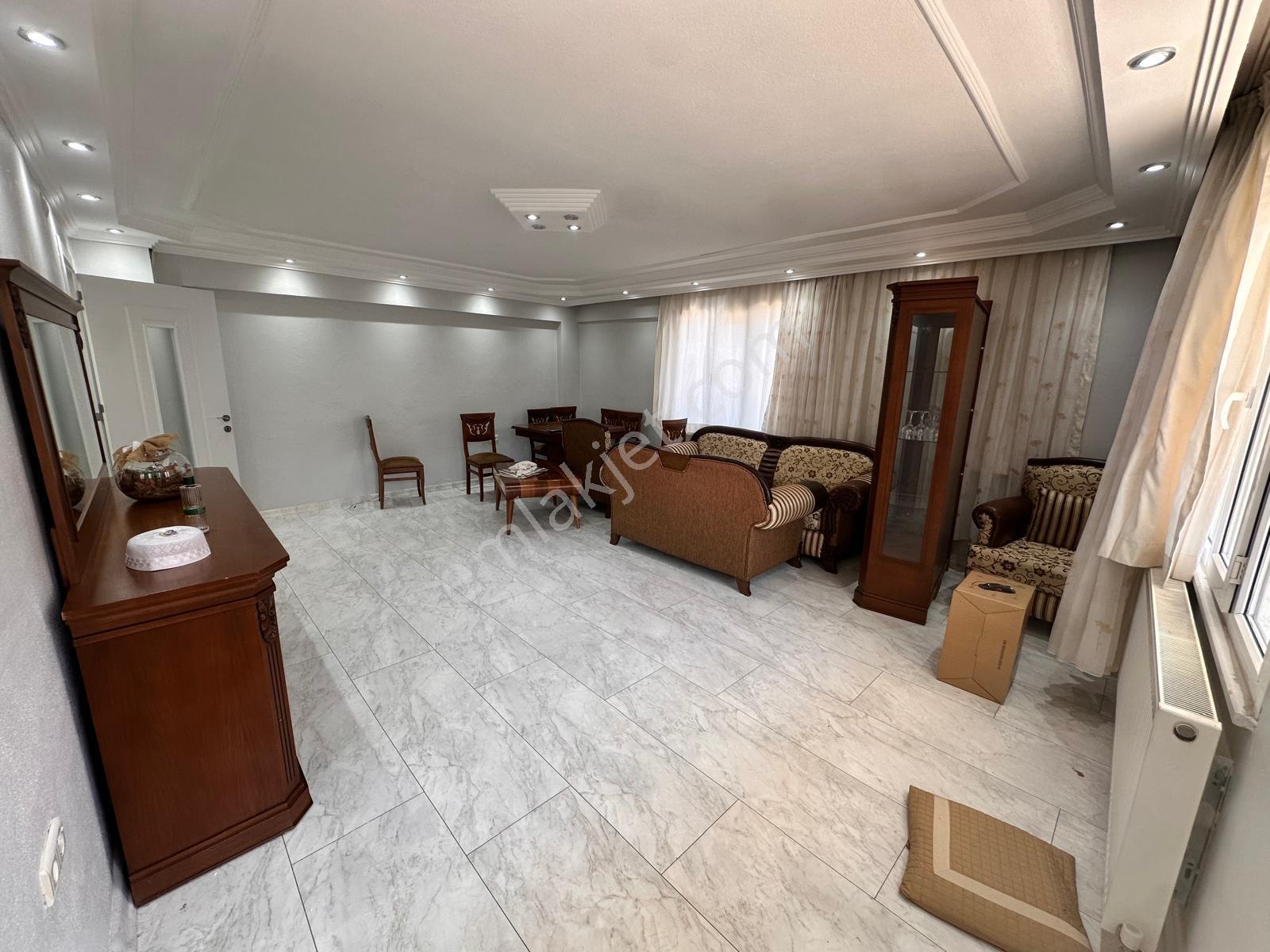 Cumhuriyet Mh. 3+1 İçi Yenilenmiş 170m2 Net Geniş Full Lüx Daire - Görsel 28
