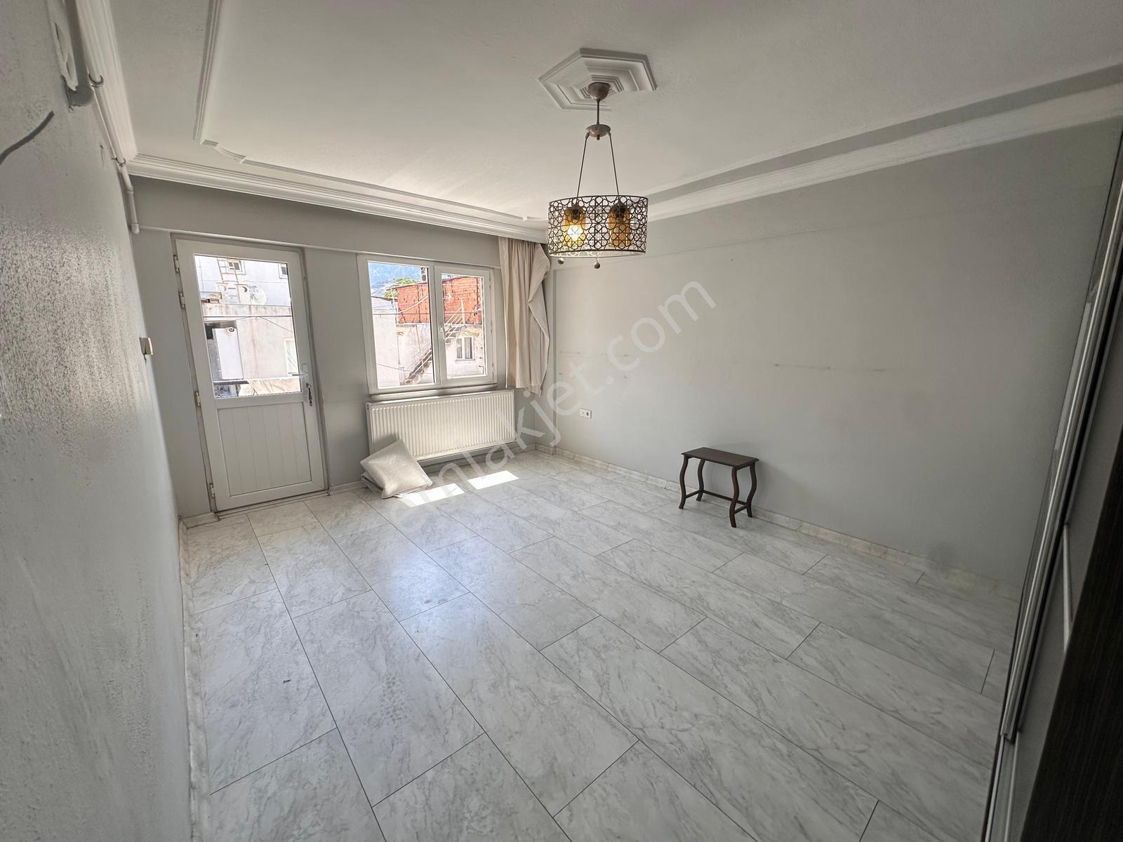 Cumhuriyet Mh. 3+1 İçi Yenilenmiş 170m2 Net Geniş Full Lüx Daire - Görsel 9
