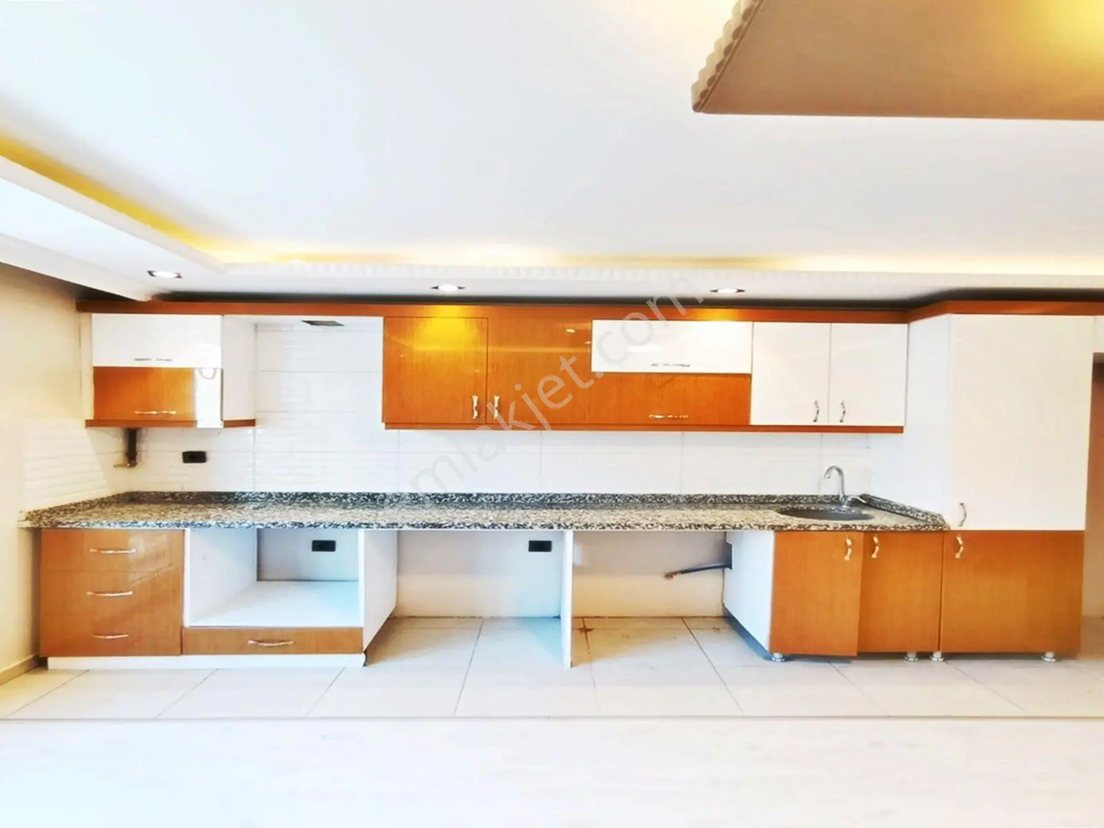 Nes Yapı'dan Güzelyurt Mahallesin'de Metrobüse Ve Avm'ye Yakın 2+1 Satılık Daire!!! - Görsel 11