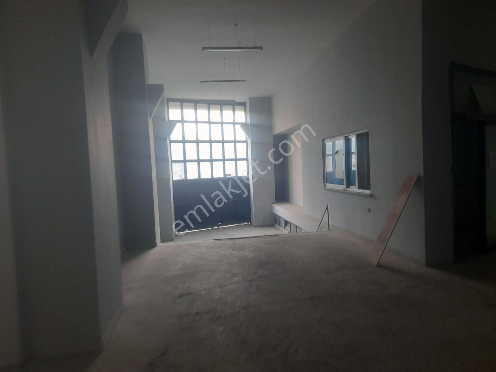 Depo-üretim-imalathane-farbrika- 1300 M2 2katlı 6mt Yükseklik - Görsel 9