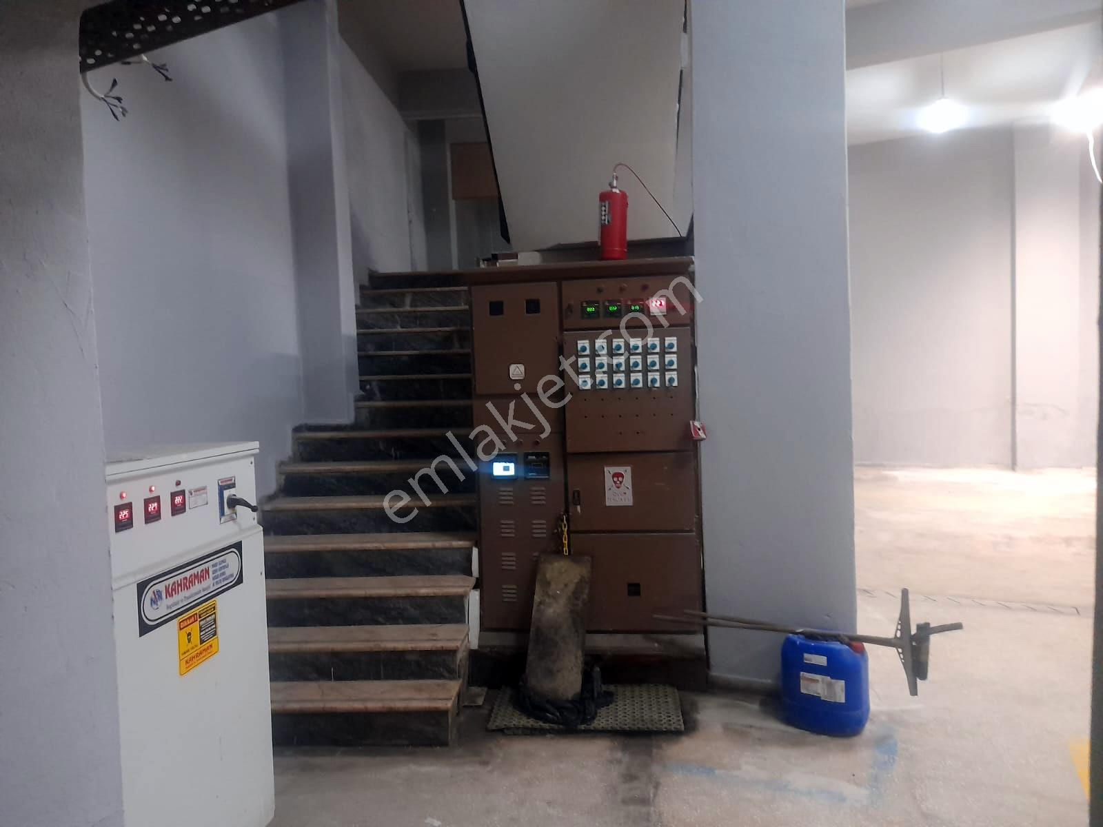 Depo-üretim-imalathane-farbrika- 1300 M2 2katlı 6mt Yükseklik - Görsel 7