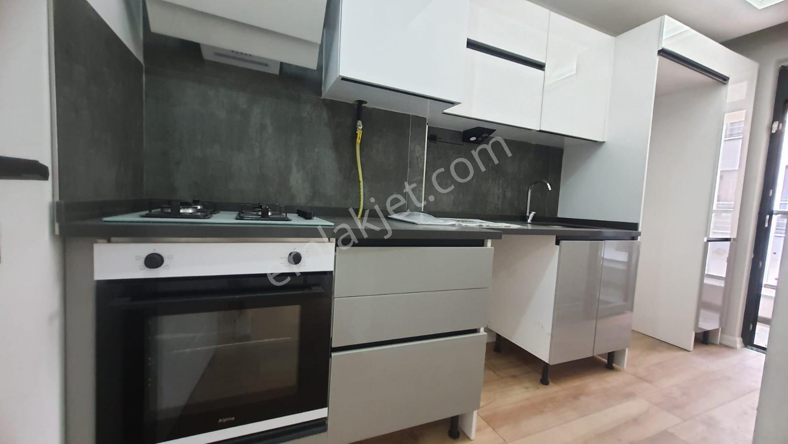 Esentepe Mh.eğitimciler Cd.yakını Giyinme Odalı 2+0 Daire Zm-15 - Görsel 26