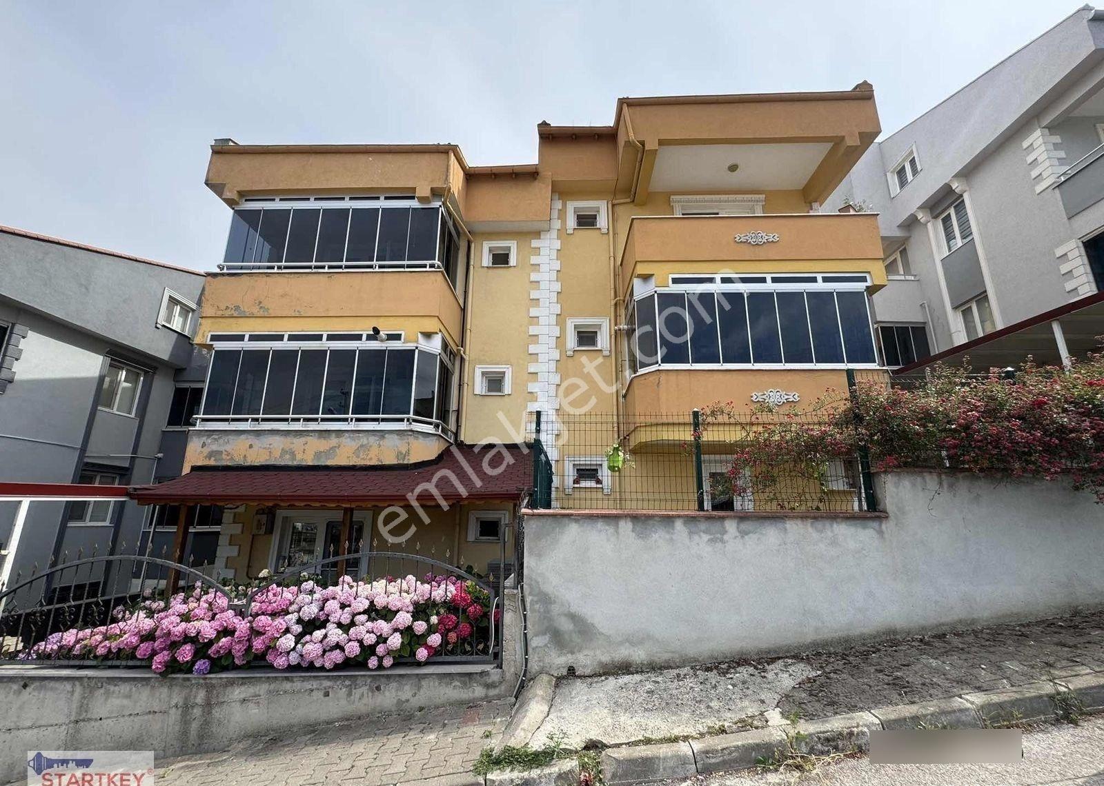 Kuvayi Milliye'de Güzel Konumda, 5+1 Özel Tasarım Villa