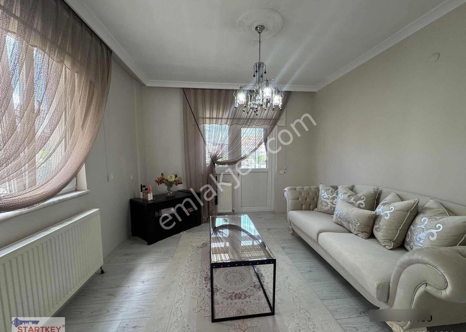 Kuvayi Milliye'de Güzel Konumda, 5+1 Özel Tasarım Villa - Görsel 2