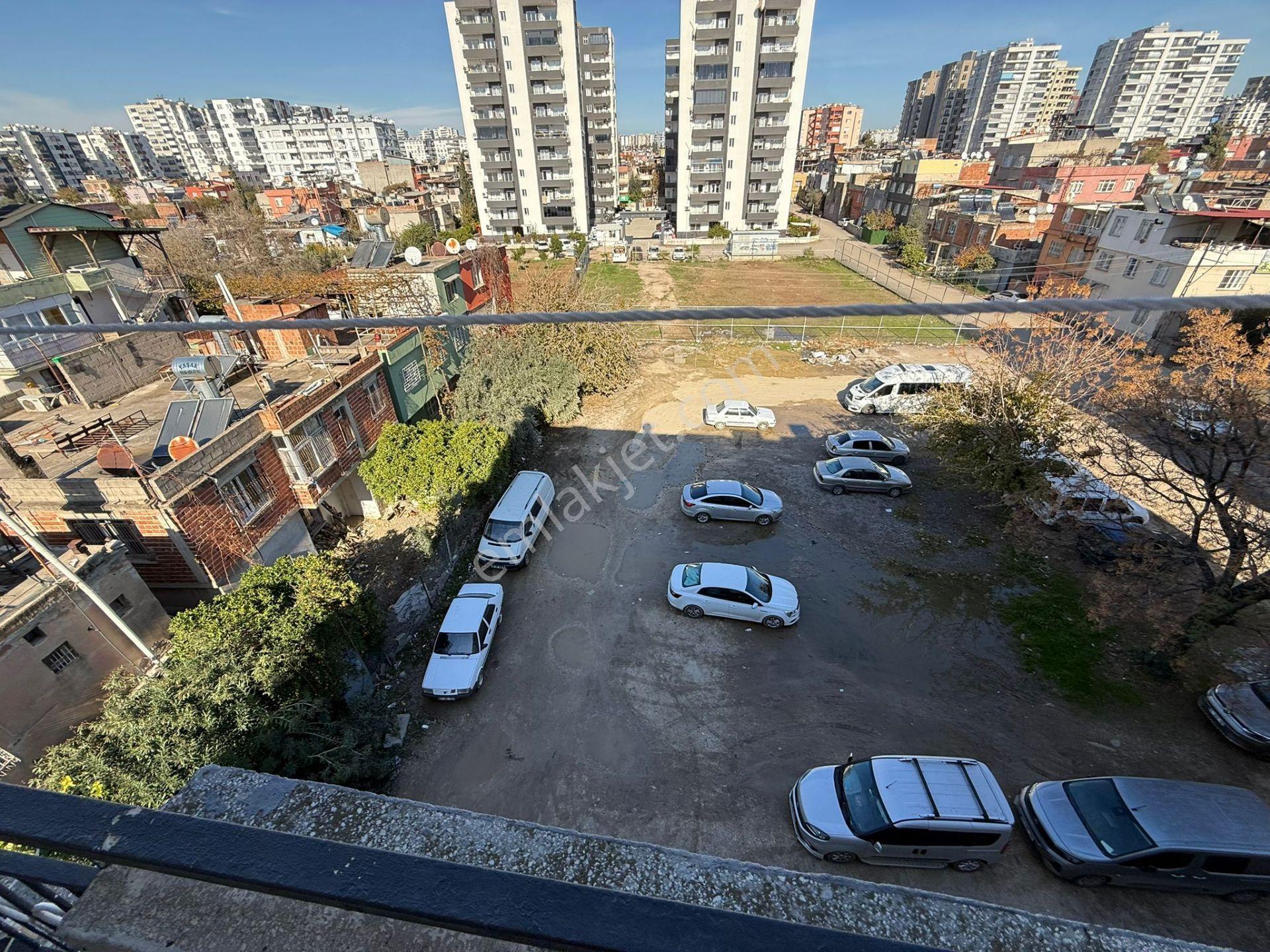 Mithatpaşa Mahallesi Satılık 3+1 Aydınlık Ara Kat Daire - Görsel 9