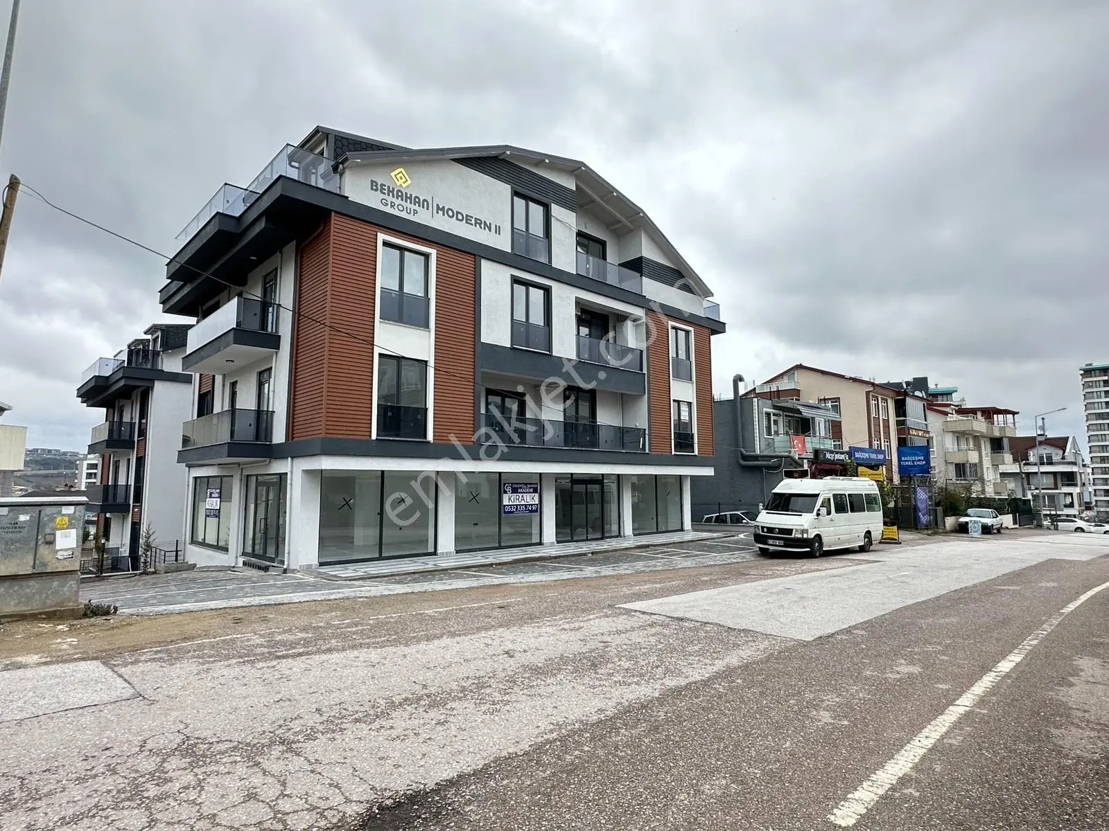 Cbakademi Bağçeşme Satılık Sıfır 320 M2 Kiracılı Köşe Dükkan - Görsel 24