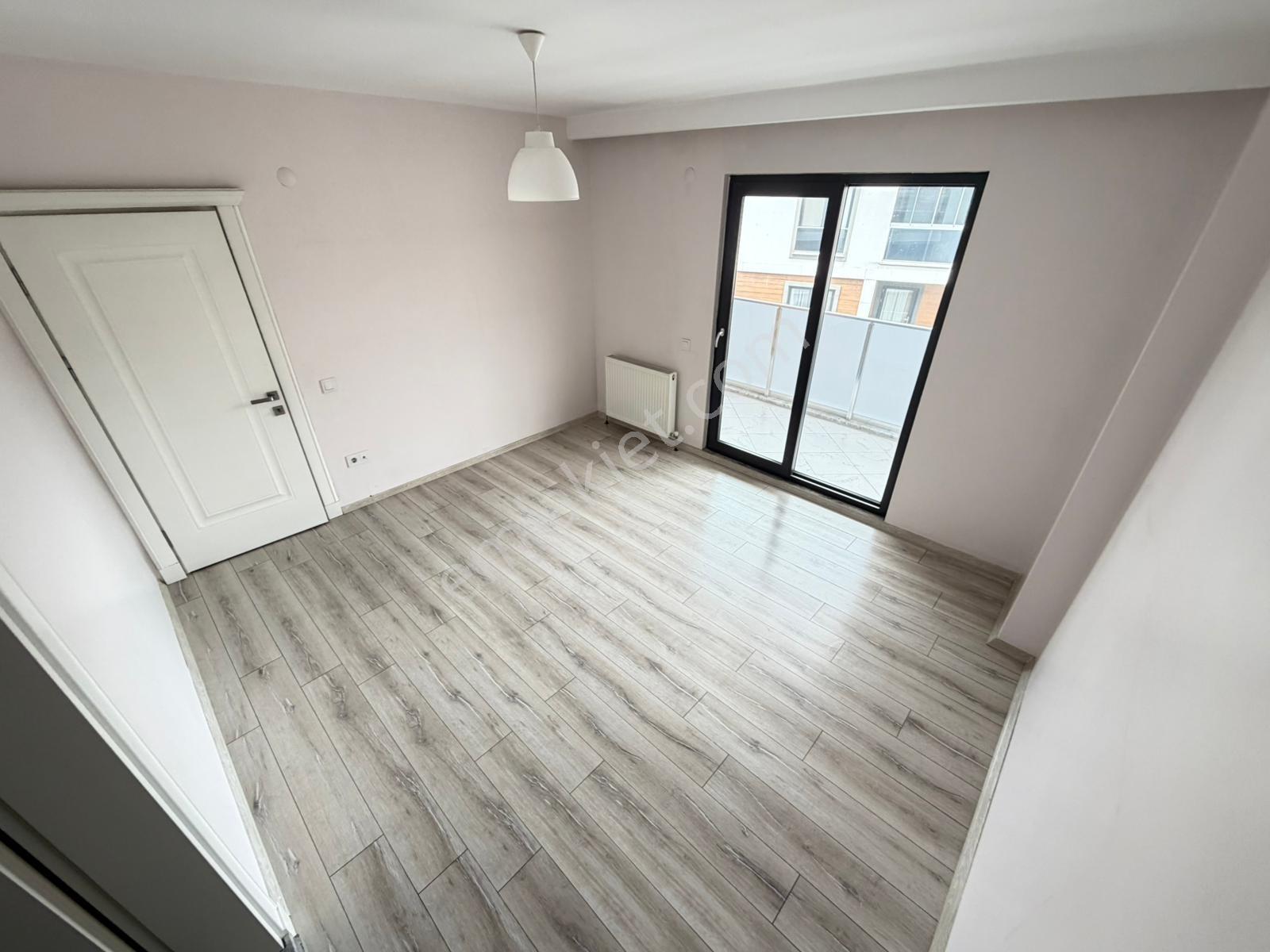 ^sadece^parstan Altınkumda Site İçi Havuzlu K.otoparklı Lüks 2+1 - Görsel 26