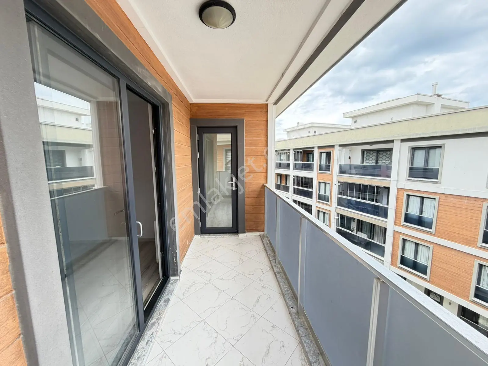 ^sadece^parstan Altınkumda Site İçi Havuzlu K.otoparklı Lüks 2+1 - Görsel 32