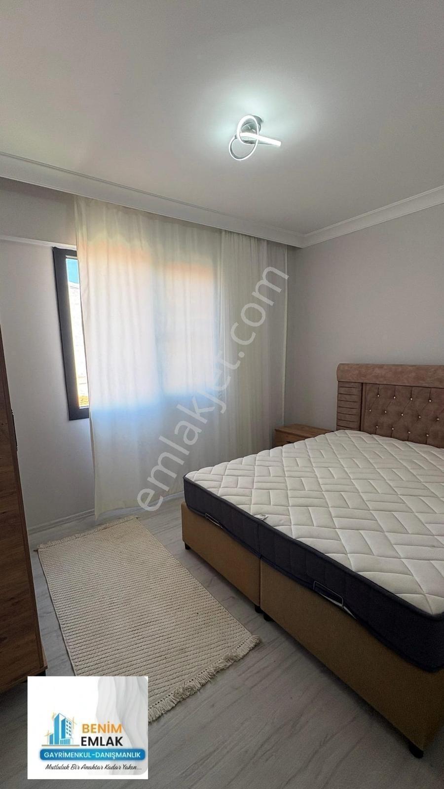 Hürriyet Mahallesinde Eşyalı Kiralık 1+1 Daire - Görsel 2