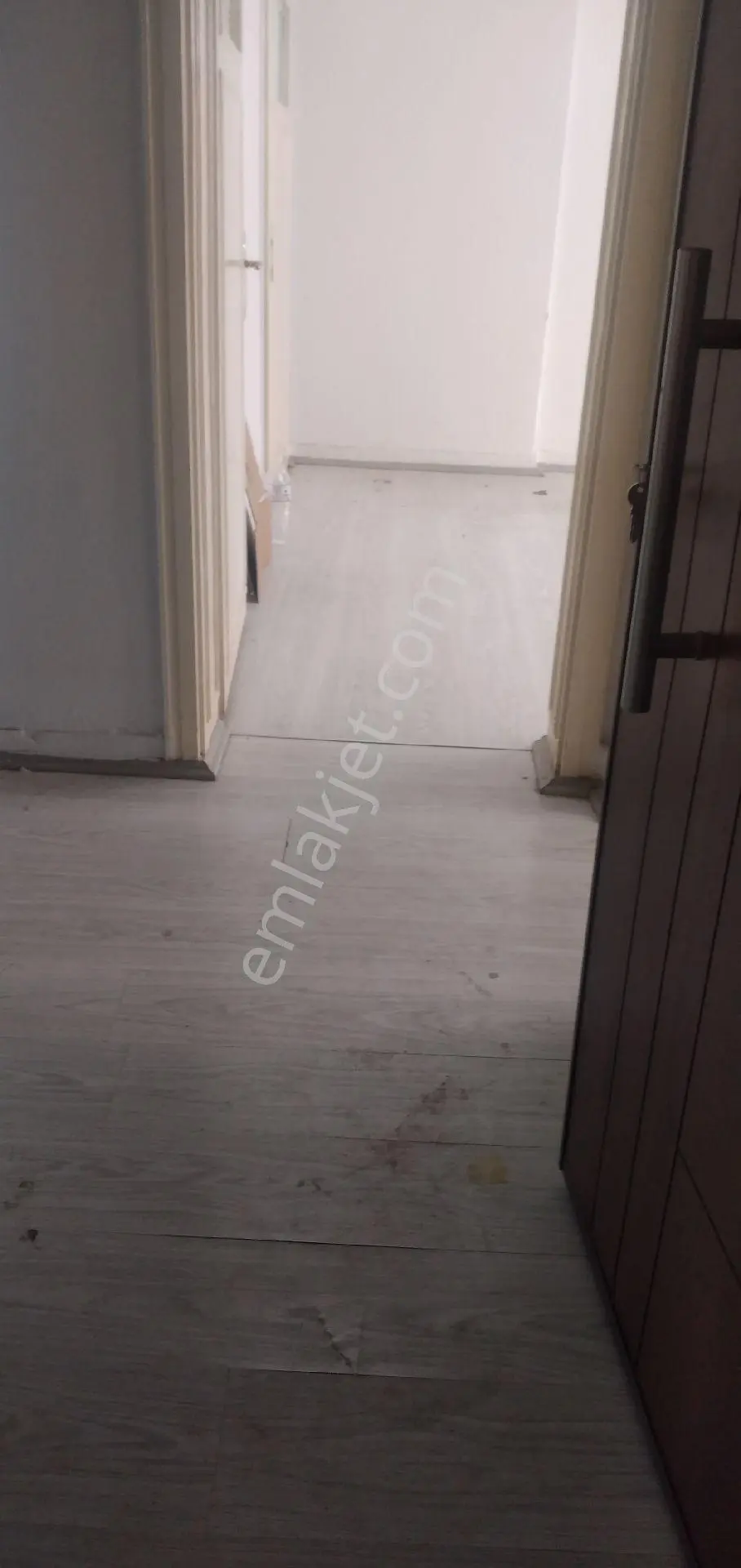 Cebecide Kombili Kiralık 2+1 Daire - Görsel 3