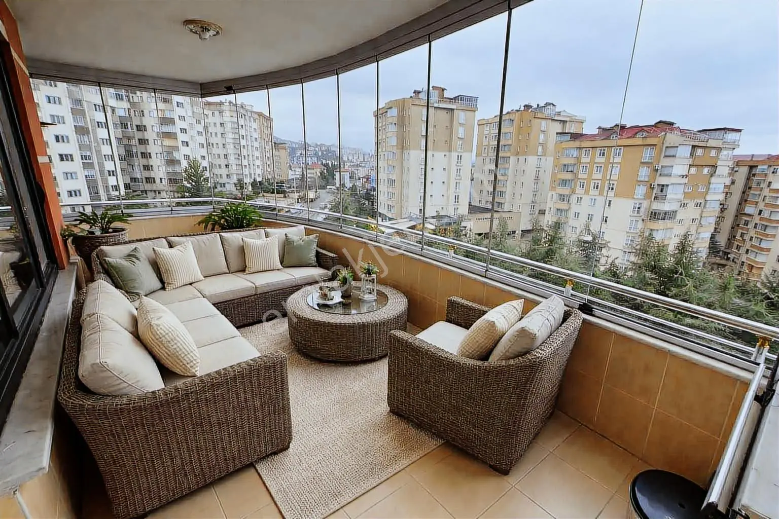 Yeşıltepe Kesintisiz Deniz Manzaralı 3+1