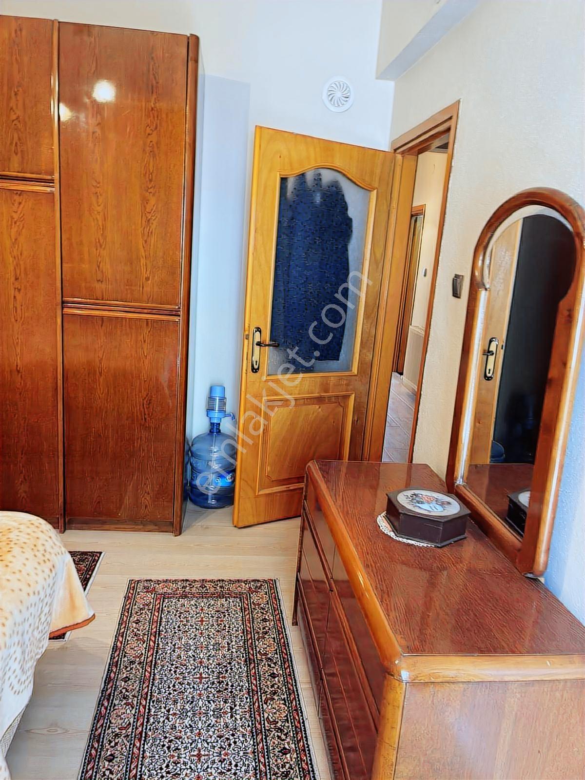 Kocaeli Karamürsel Sitede Denize Nazır Eşyalı Kiralık 3+1 Daire - Görsel 11