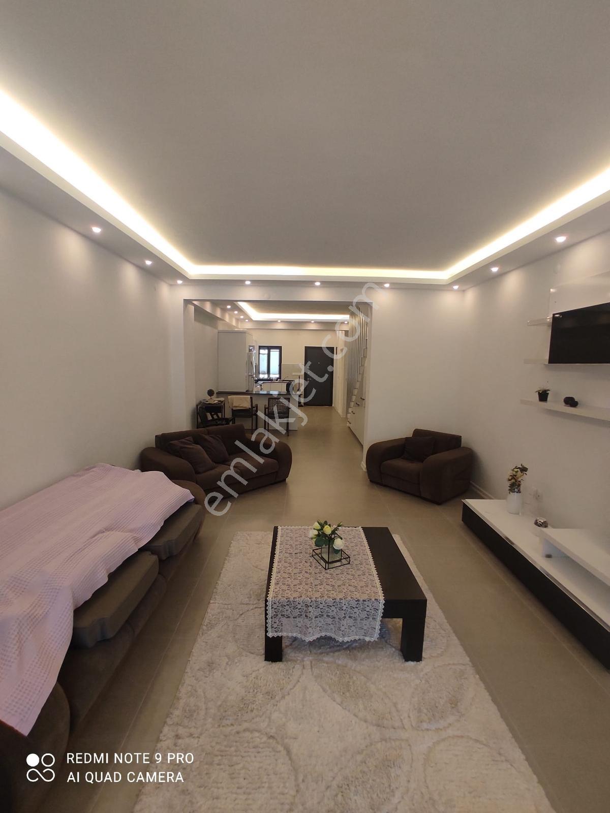 Kocaeli Karamürsel Kayacık Mah. Satılık Havuzlu Triplex Villa - Görsel 33