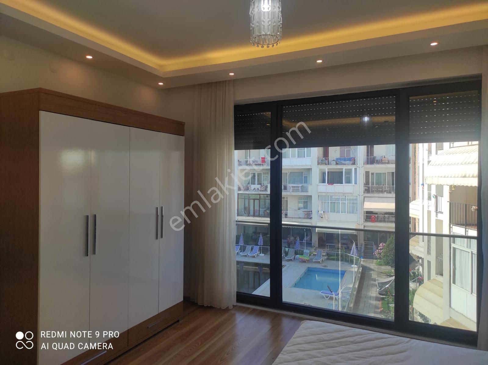 Kocaeli Karamürsel Kayacık Mah. Satılık Havuzlu Triplex Villa - Görsel 21