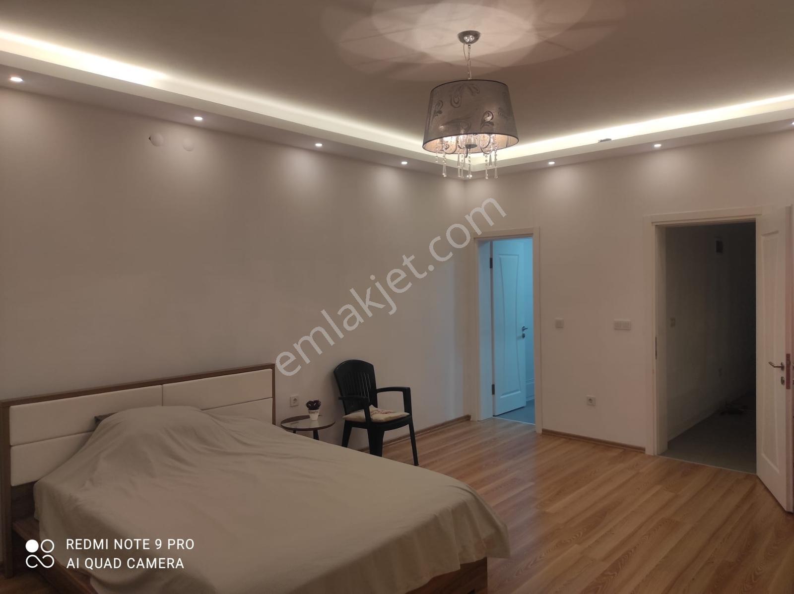 Kocaeli Karamürsel Kayacık Mah. Satılık Havuzlu Triplex Villa - Görsel 6