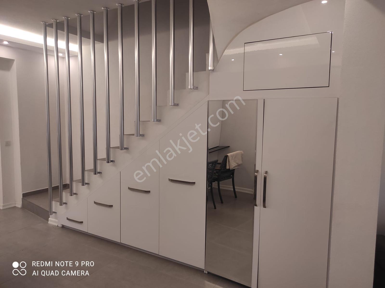 Kocaeli Karamürsel Kayacık Mah. Satılık Havuzlu Triplex Villa - Görsel 7