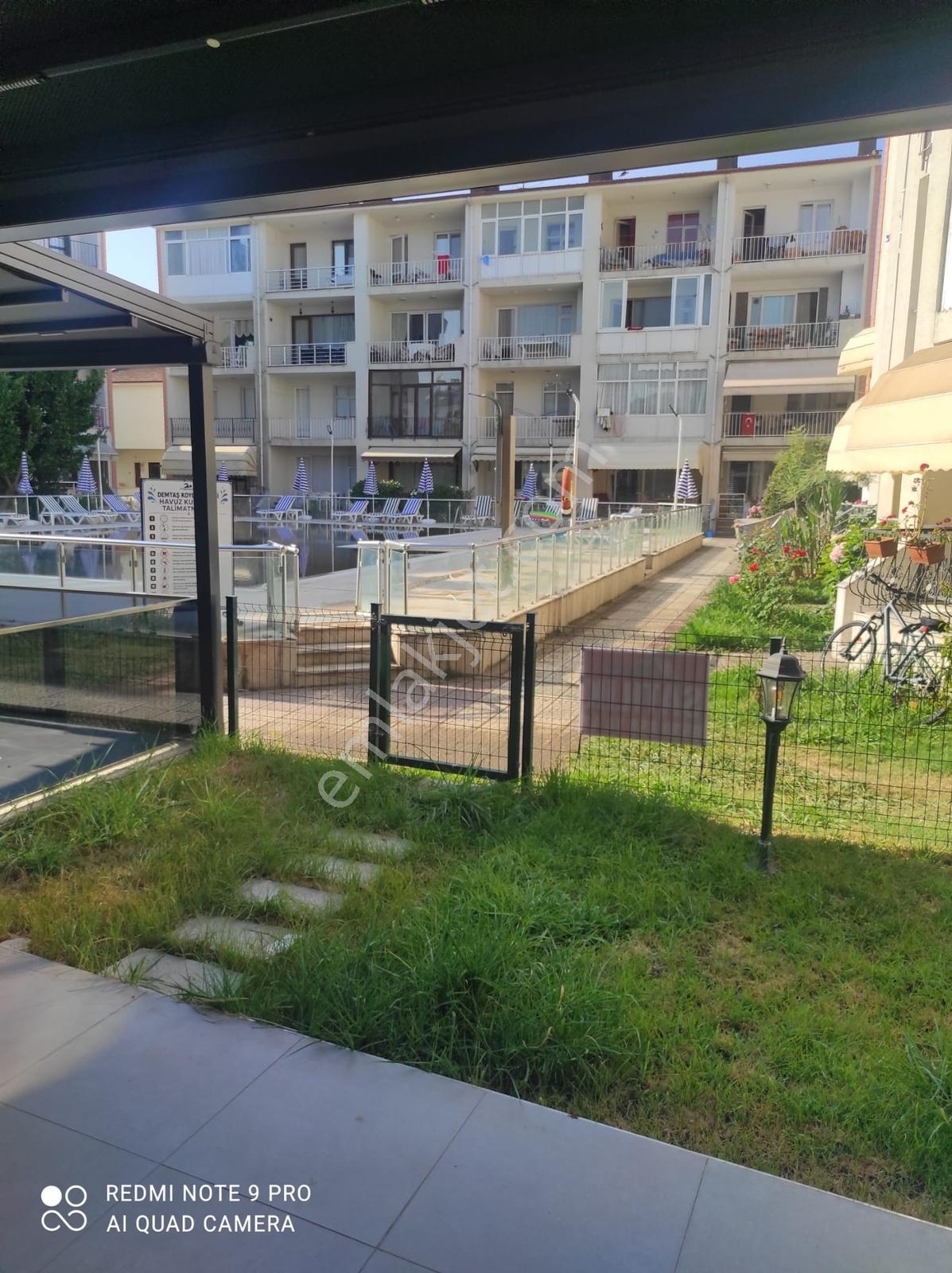 Kocaeli Karamürsel Kayacık Mah. Satılık Havuzlu Triplex Villa - Görsel 11
