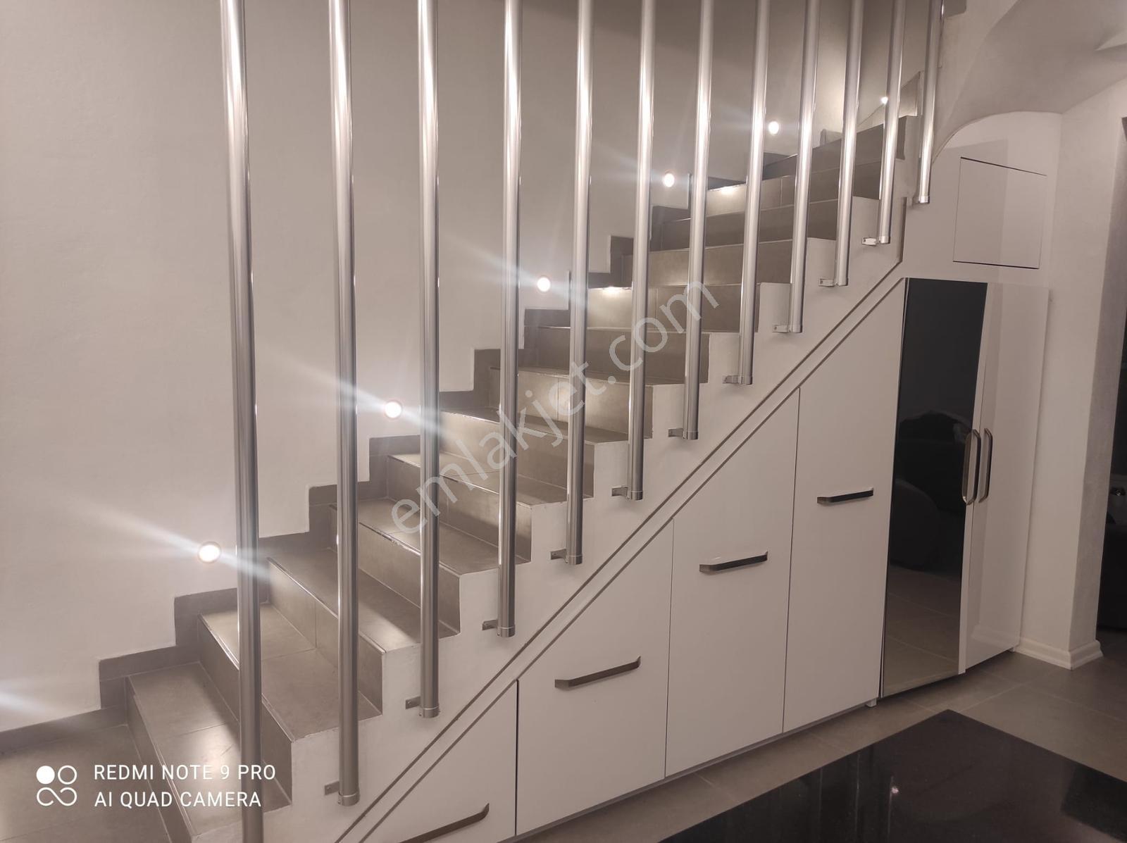 Kocaeli Karamürsel Kayacık Mah. Satılık Havuzlu Triplex Villa - Görsel 15