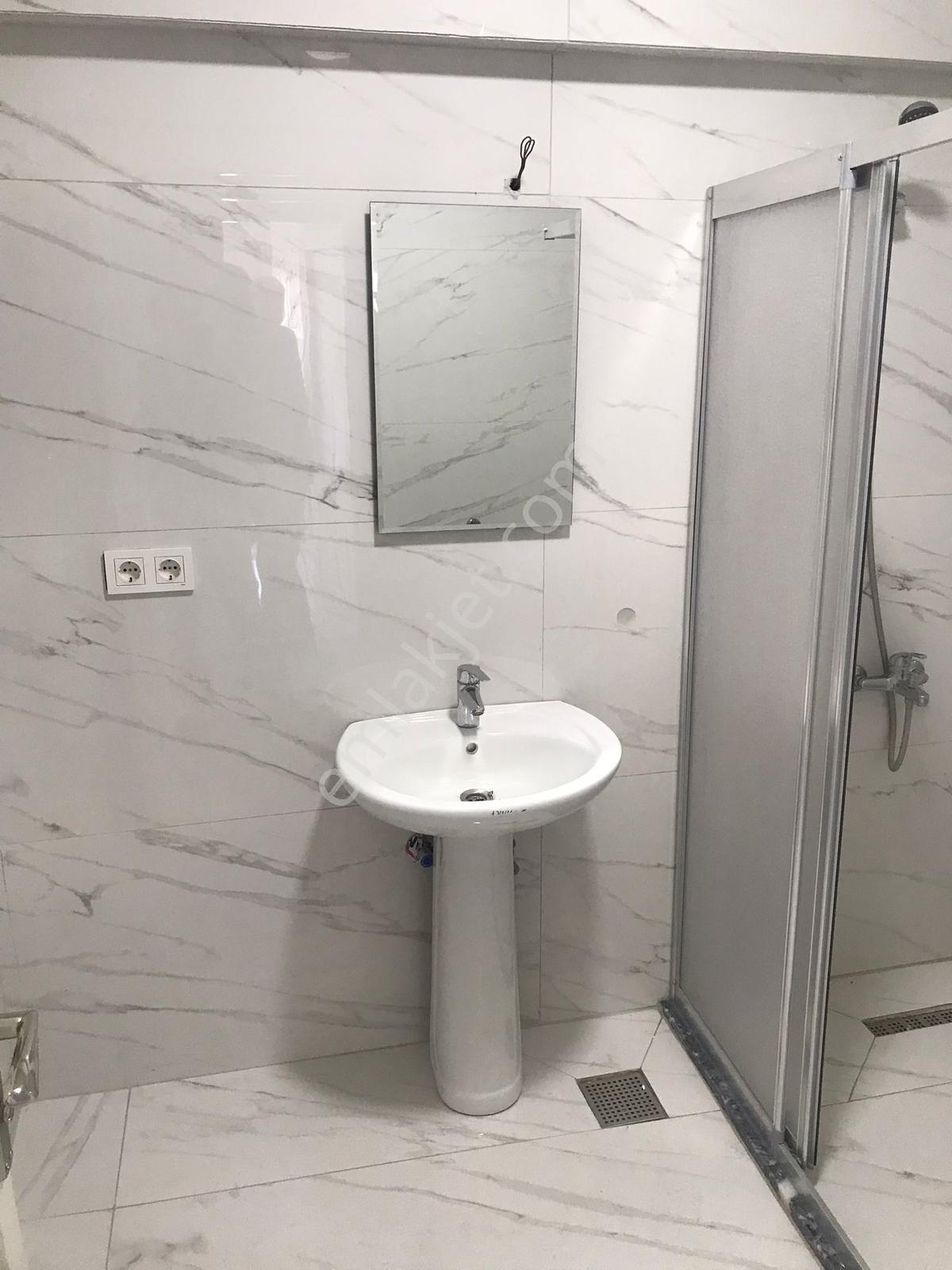 Kocaeli Karamürsel 4 Temmuz Mahallesi Kiralık Bakımlı 3+1 Daire - Görsel 32
