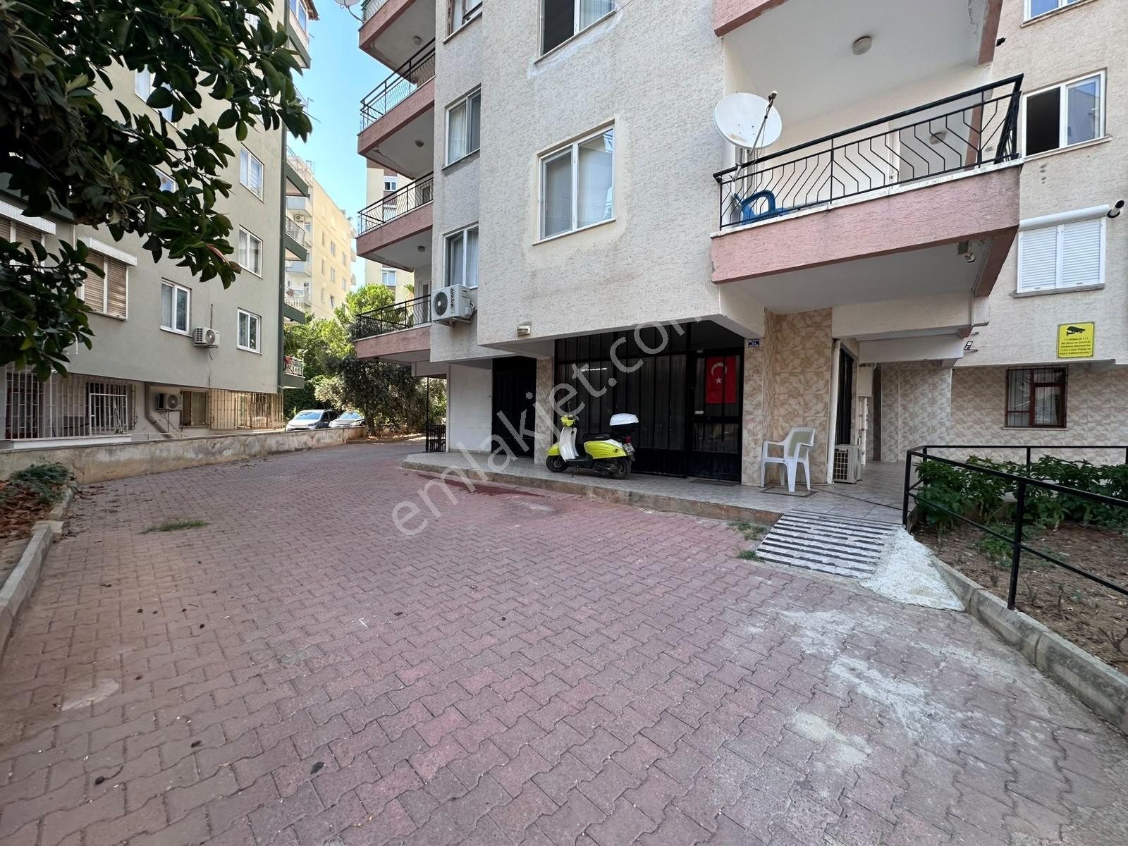 Önü Açık, Ferah Konumlu Satılık Dükkan - Görsel 18