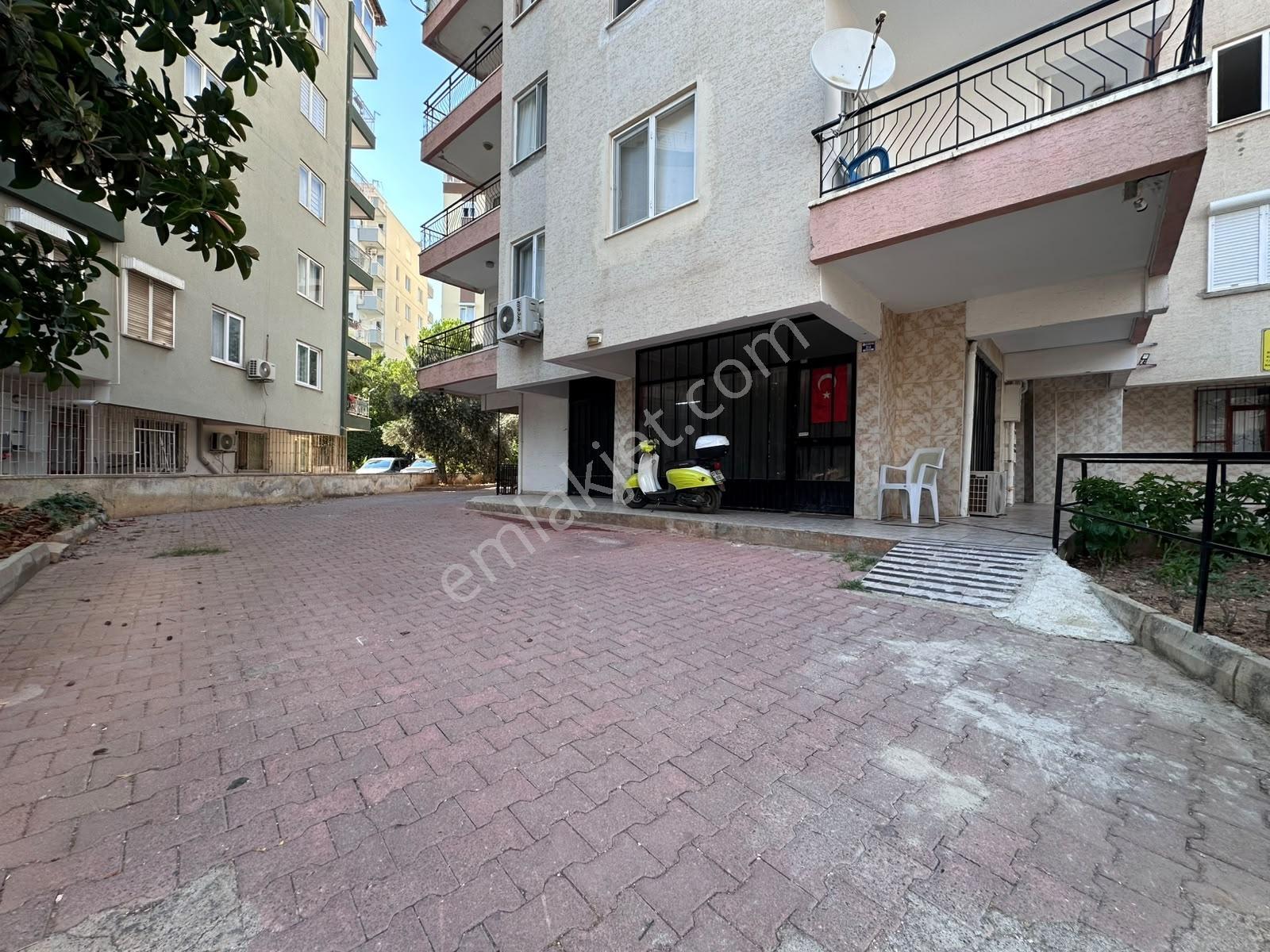 Önü Açık, Ferah Konumlu Satılık Dükkan - Görsel 10