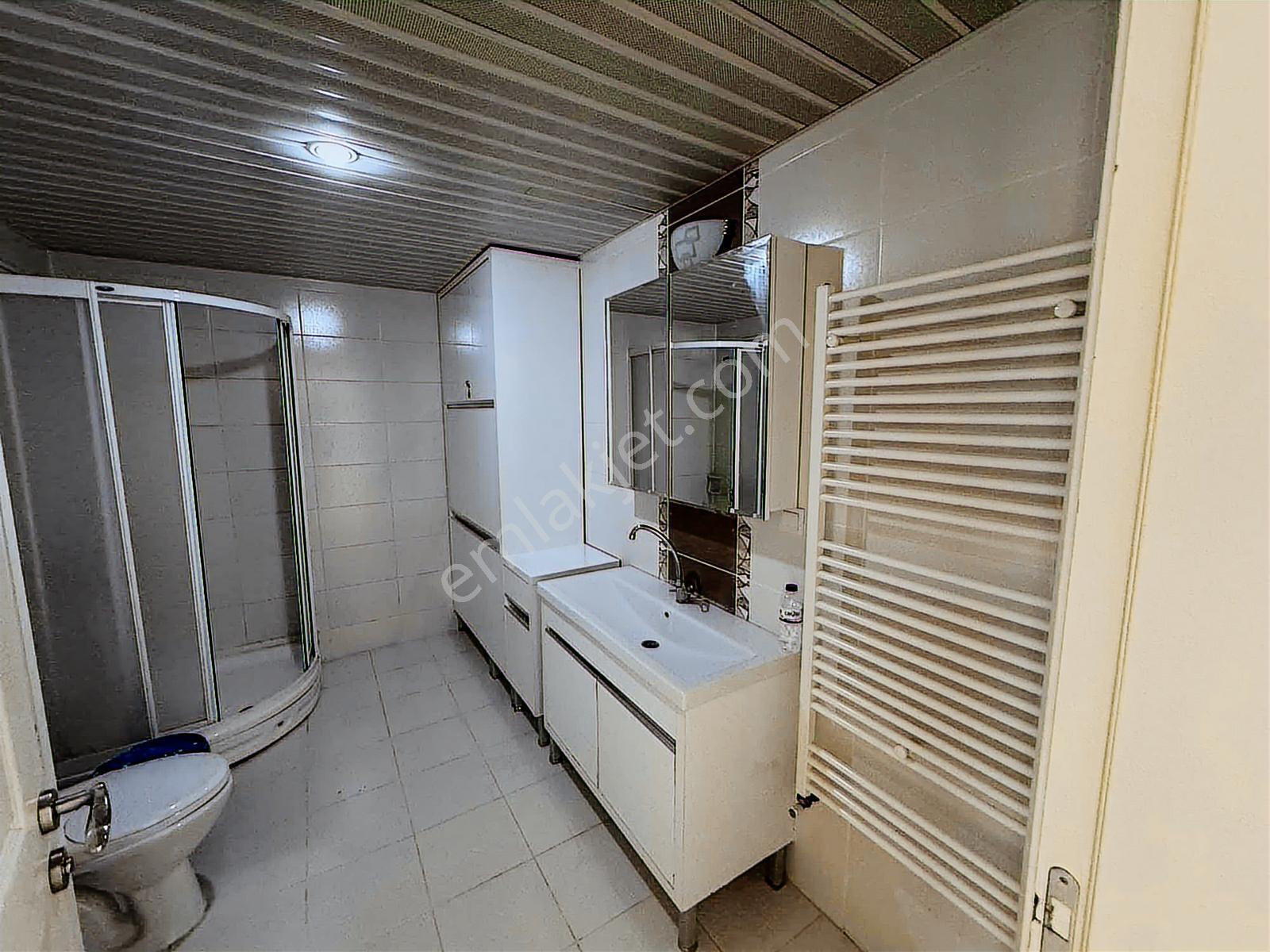 Sağlam Emlaktan Otogar Tokilerde Kiralık 4+1daire - Görsel 24