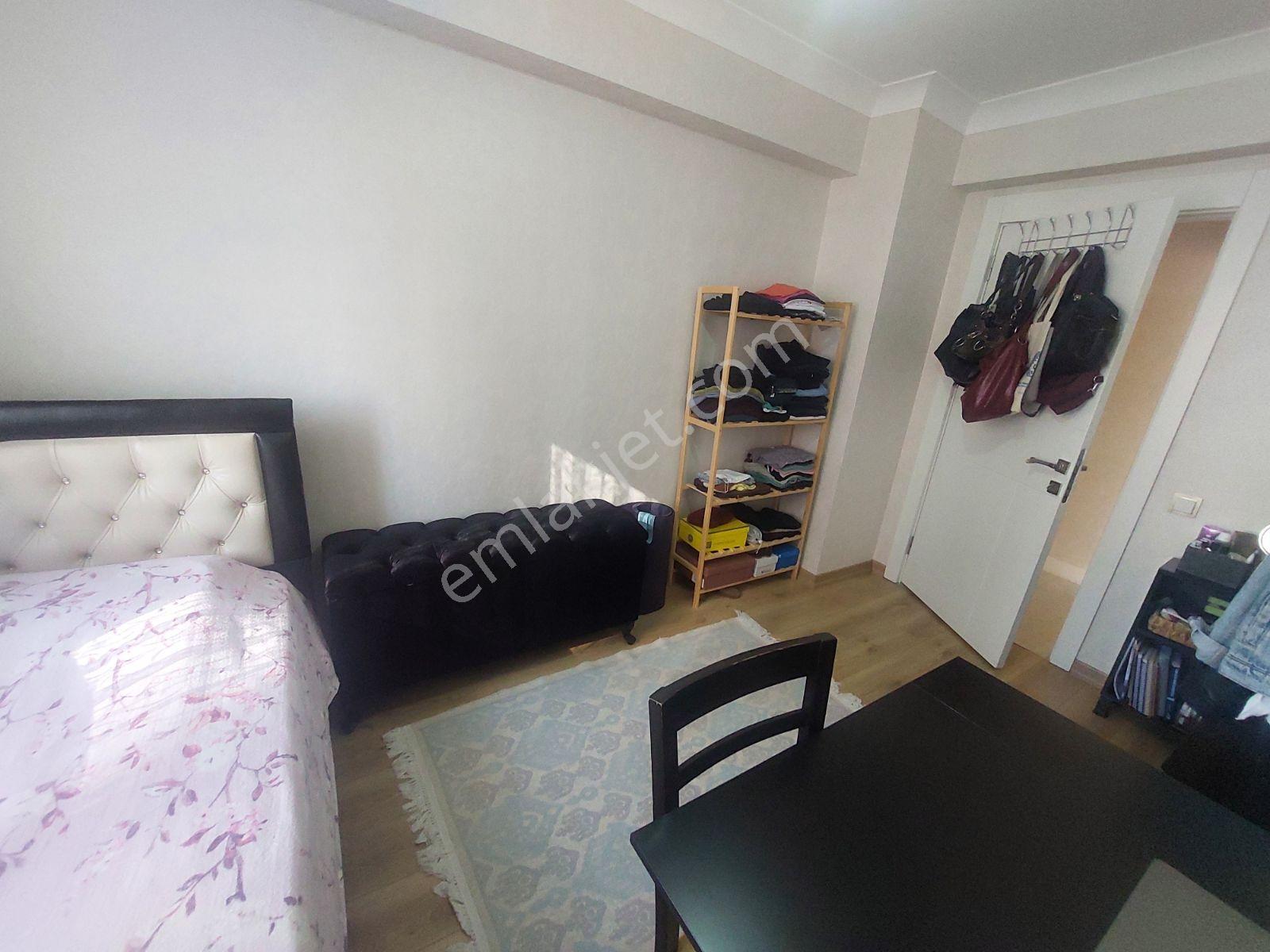 Metroya Yürüme Mesafesi Havuzlu Full Eşyalı 2+1 Kiralık Daire - Görsel 14