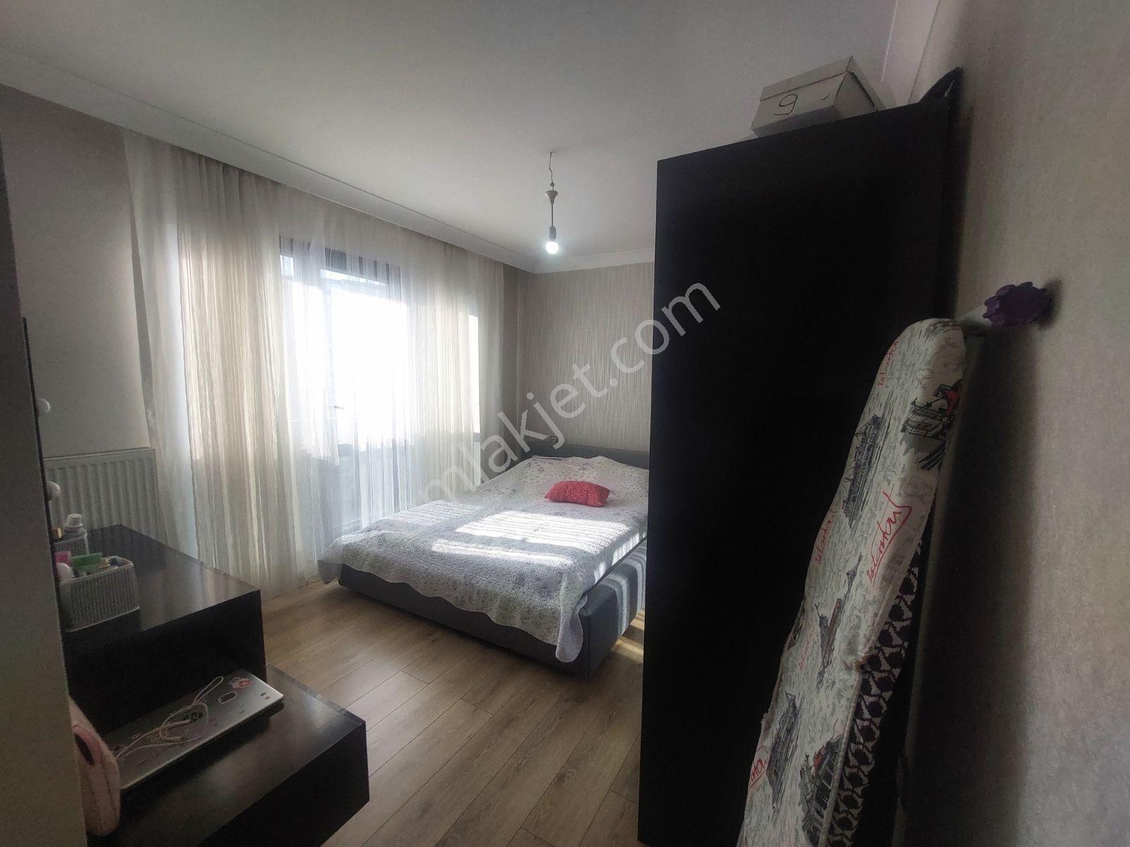 Metroya Yürüme Mesafesi Havuzlu Full Eşyalı 2+1 Kiralık Daire - Görsel 31
