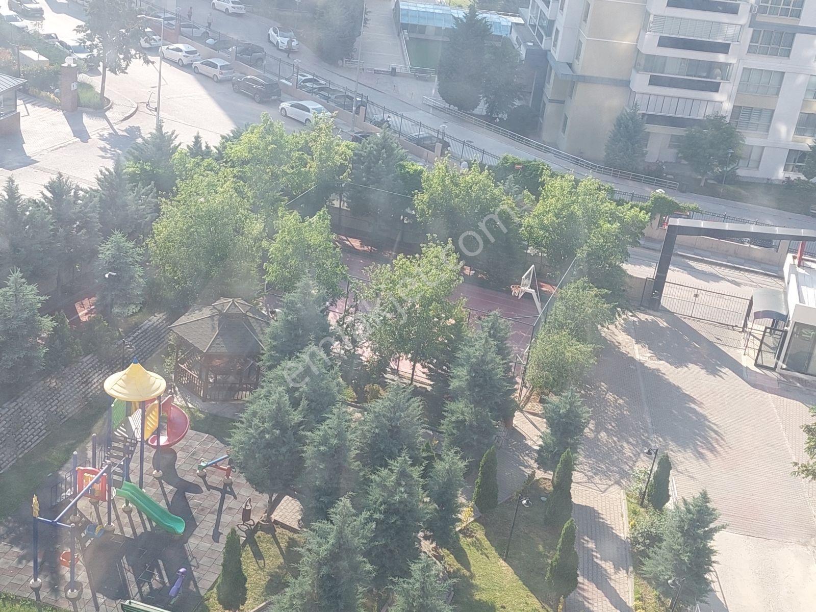 Metroya Yürüme Mesafesi Havuzlu Full Eşyalı 2+1 Kiralık Daire - Görsel 28