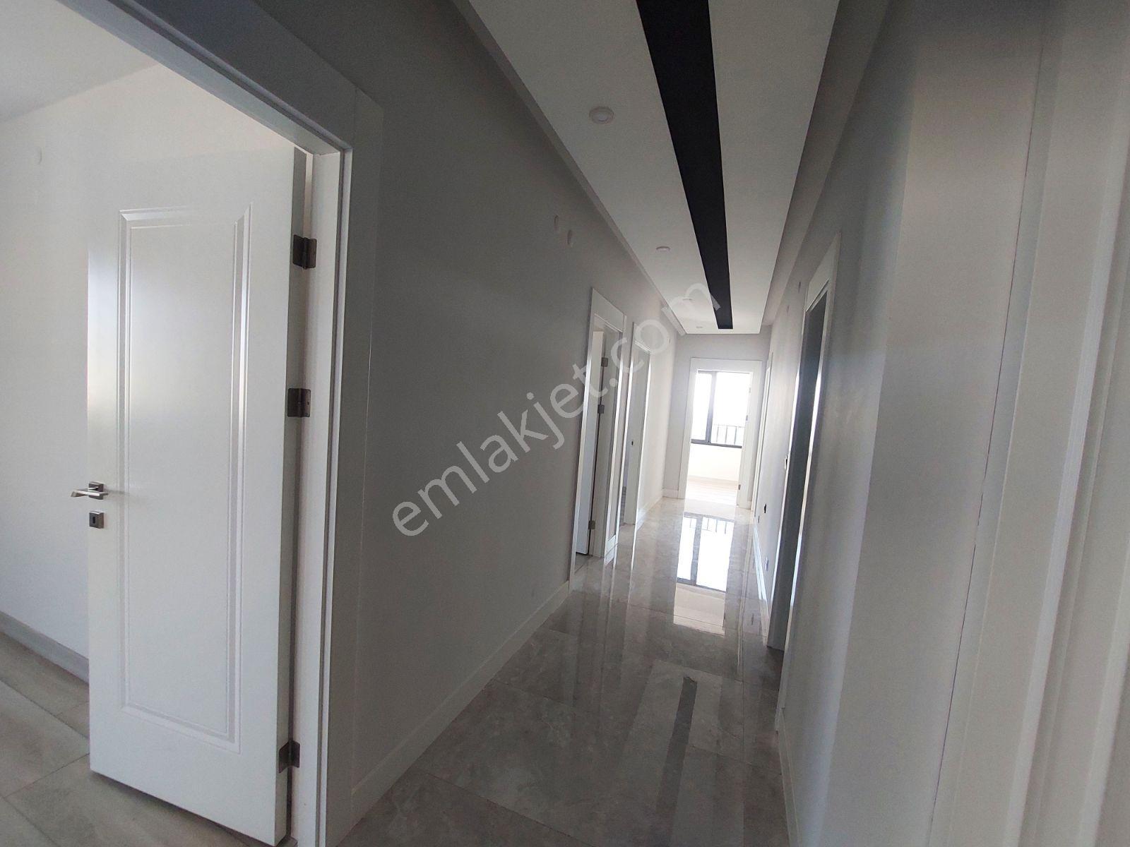 Yenimahalle Susuz Göksu Yakını Boş Manzaralı 4,5+1 Daire - Görsel 32