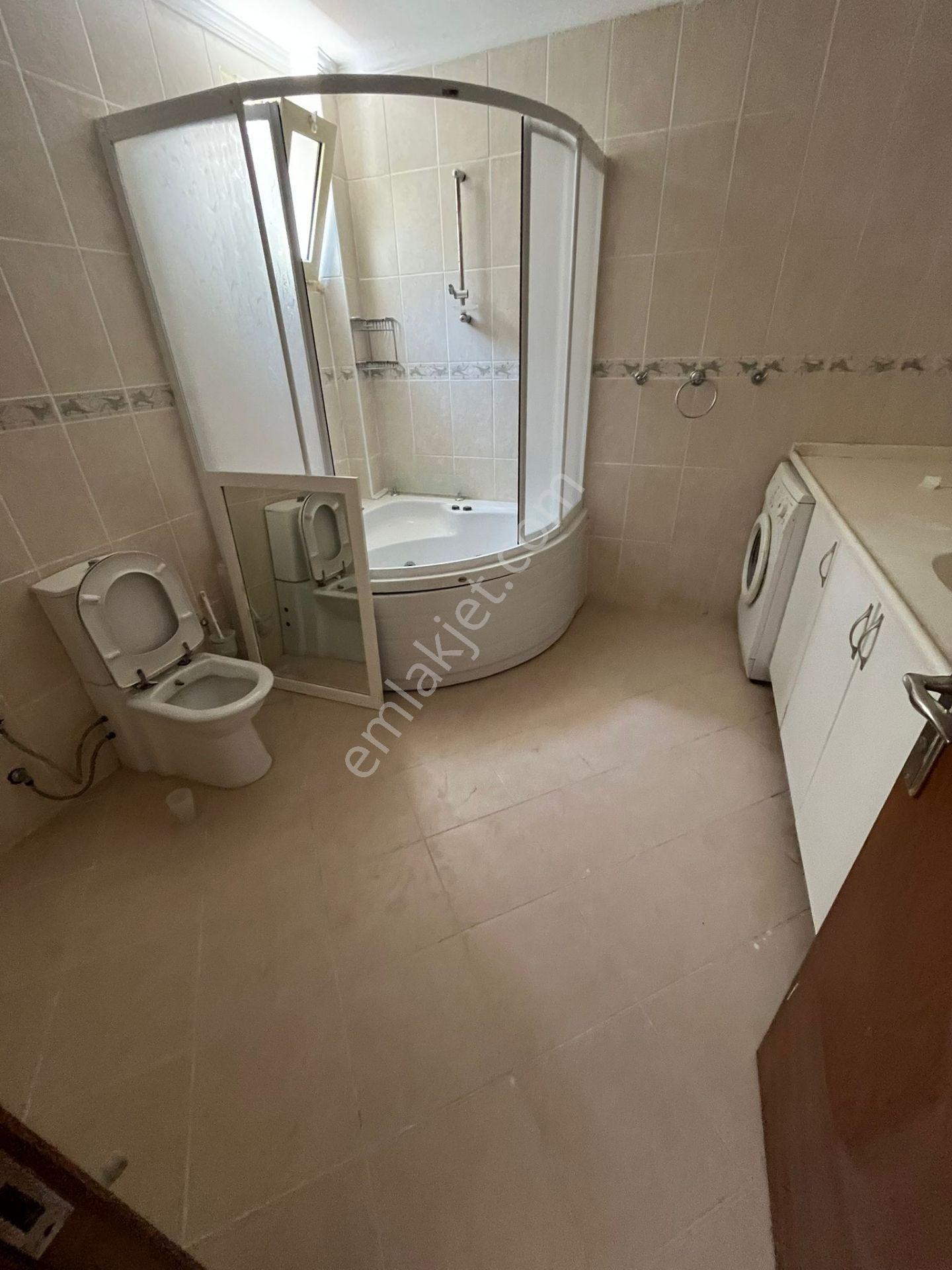 Kuşadası Bayraklıdede’de Deniz Manzaralı 4+1 Büyük Bahçeli Satılık Villa - Görsel 23