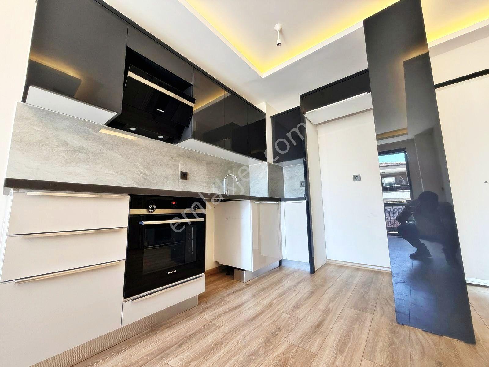 Aktif'ten Akçay'da Satılık Kapalı Otoparklı, Fitness Salonlu Ön Cephe Lüx 1+1 Daire - Görsel 27