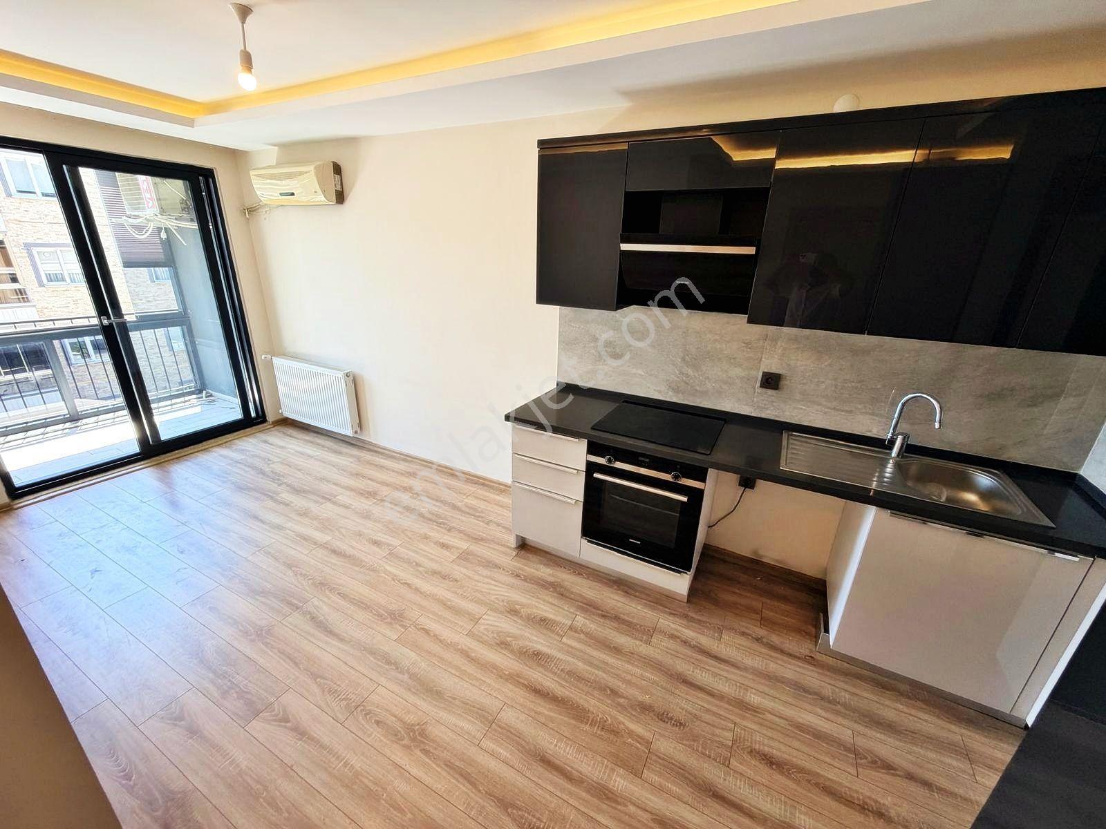 Aktif'ten Akçay'da Satılık Kapalı Otoparklı, Fitness Salonlu Ön Cephe Lüx 1+1 Daire - Görsel 16