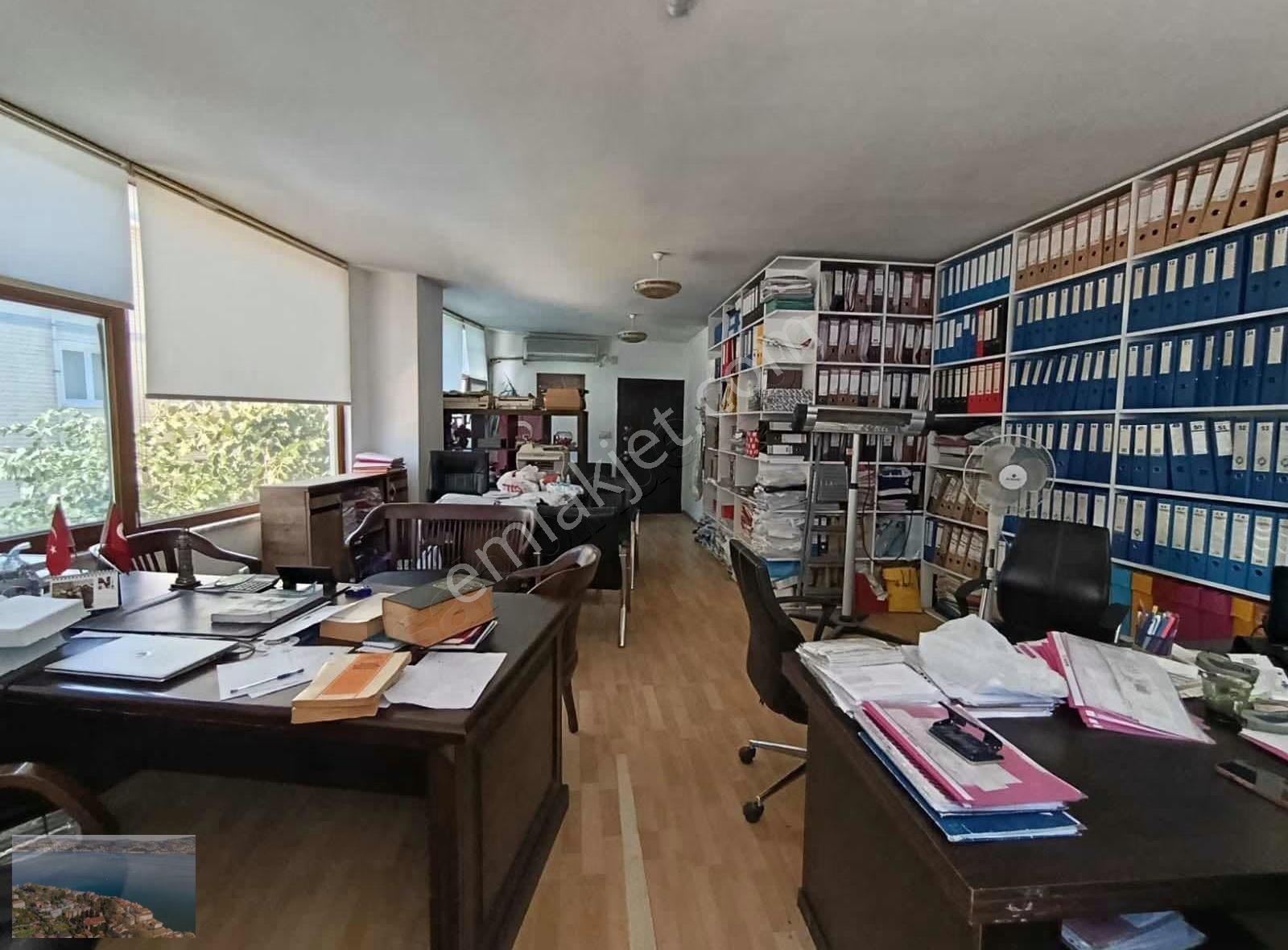 Dizdariye Mah'de Merkezi Konumda Satılık Dükkan - Görsel 14