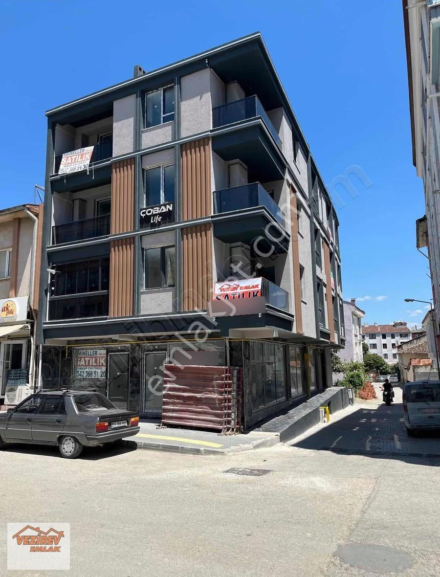 Vezirev Emlak'tan Şehir Merkezinde Balkonlu 1+1 Daire - Görsel 3