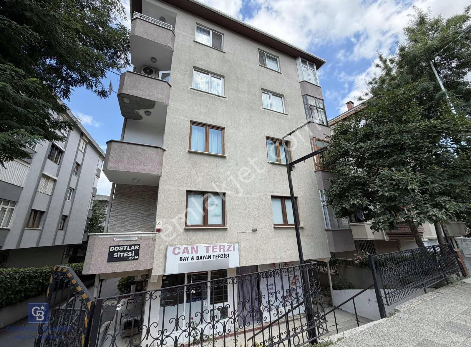 Acıbadem Dostlar Sitesi Ara Katta Kiralık 3+1 - Görsel 6