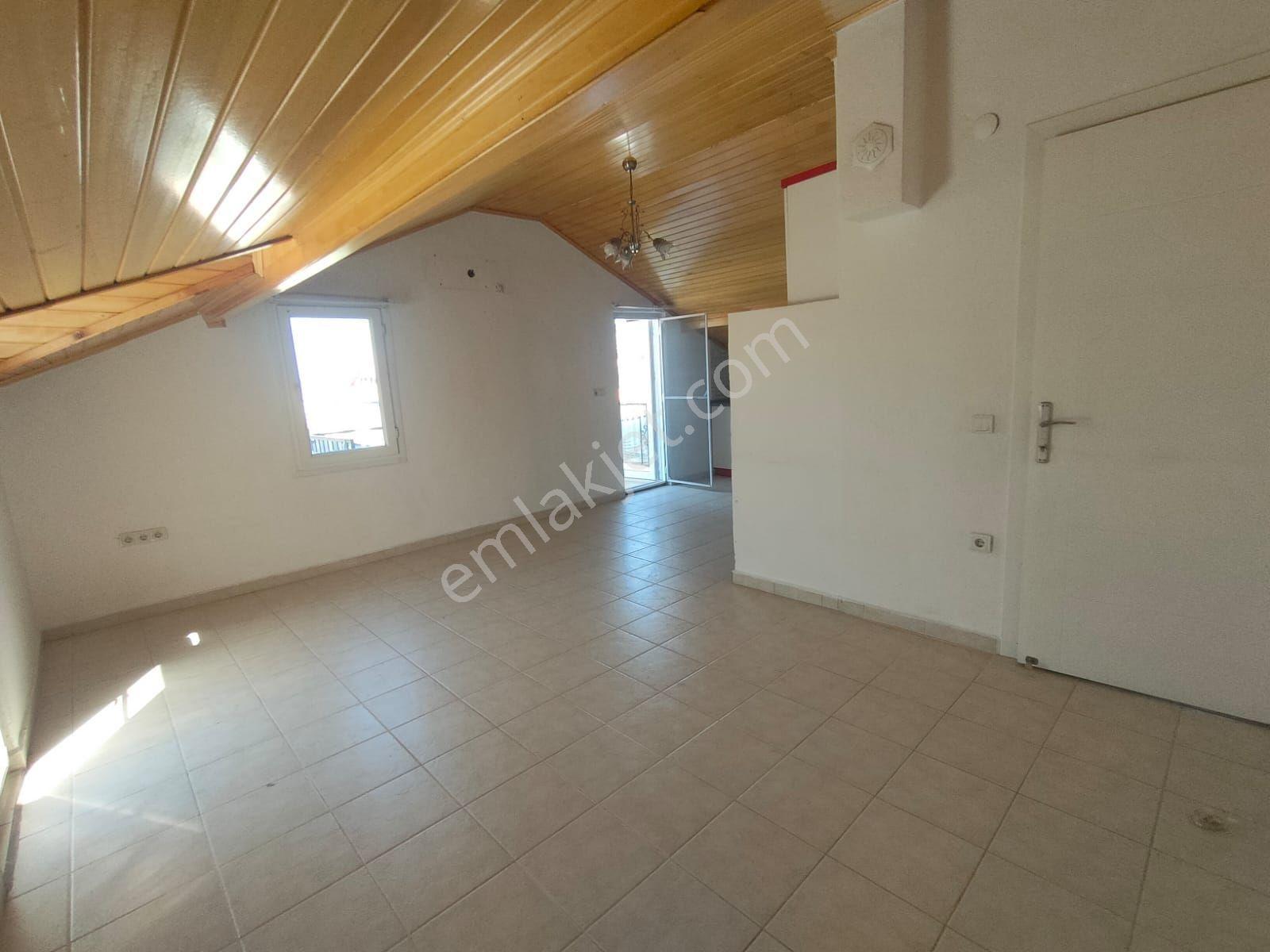 Fethiye Pazaryeri Mah.de İlkon'dan Kiralık 2+1 Eşyasız Daire - Görsel 13